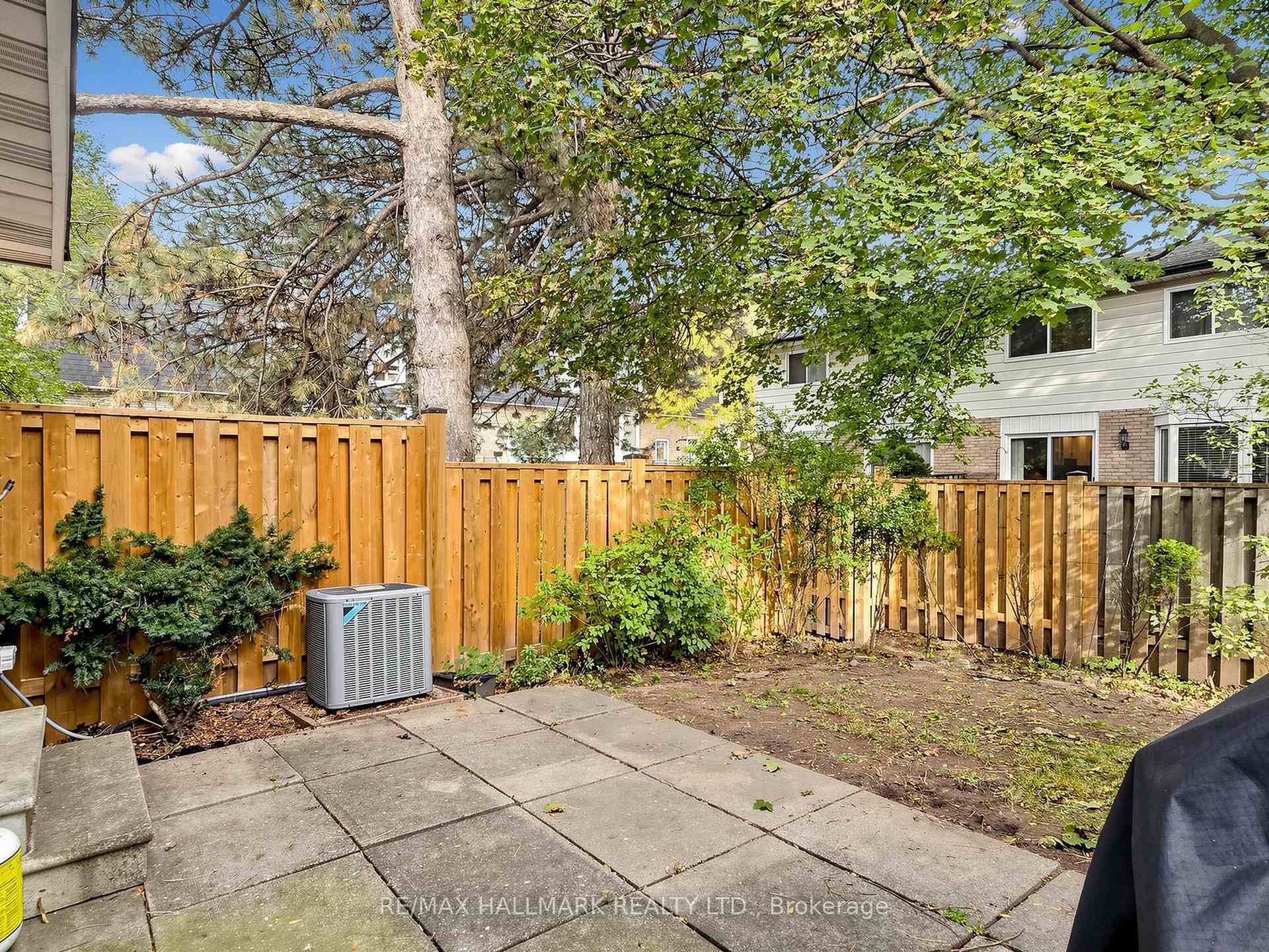 Photo 40 of Unit 13, 282 Royal Orchard Boulevard, Markham, Royal Orchard — HOMEH