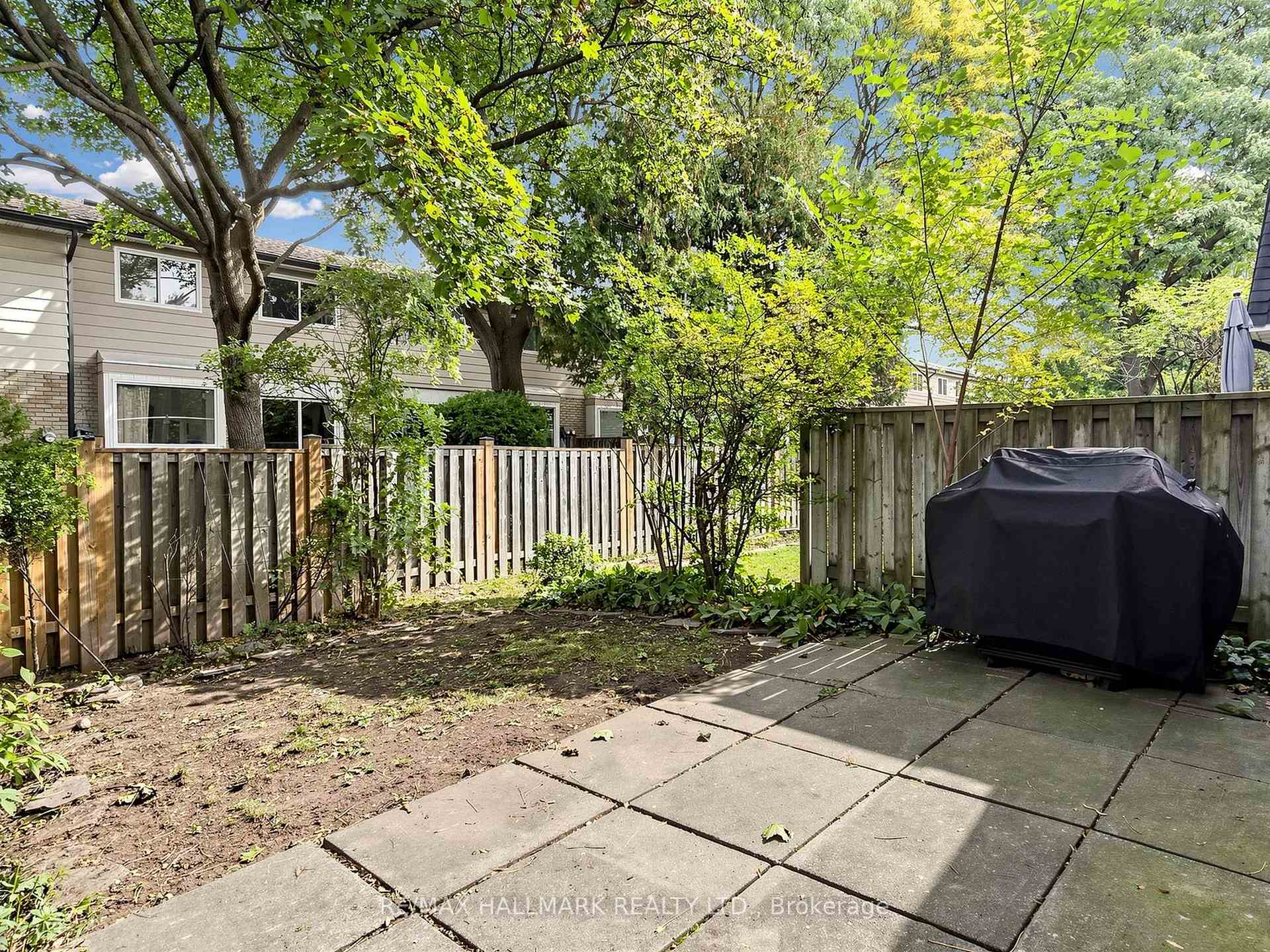 Photo 41 of Unit 13, 282 Royal Orchard Boulevard, Markham, Royal Orchard — HOMEH