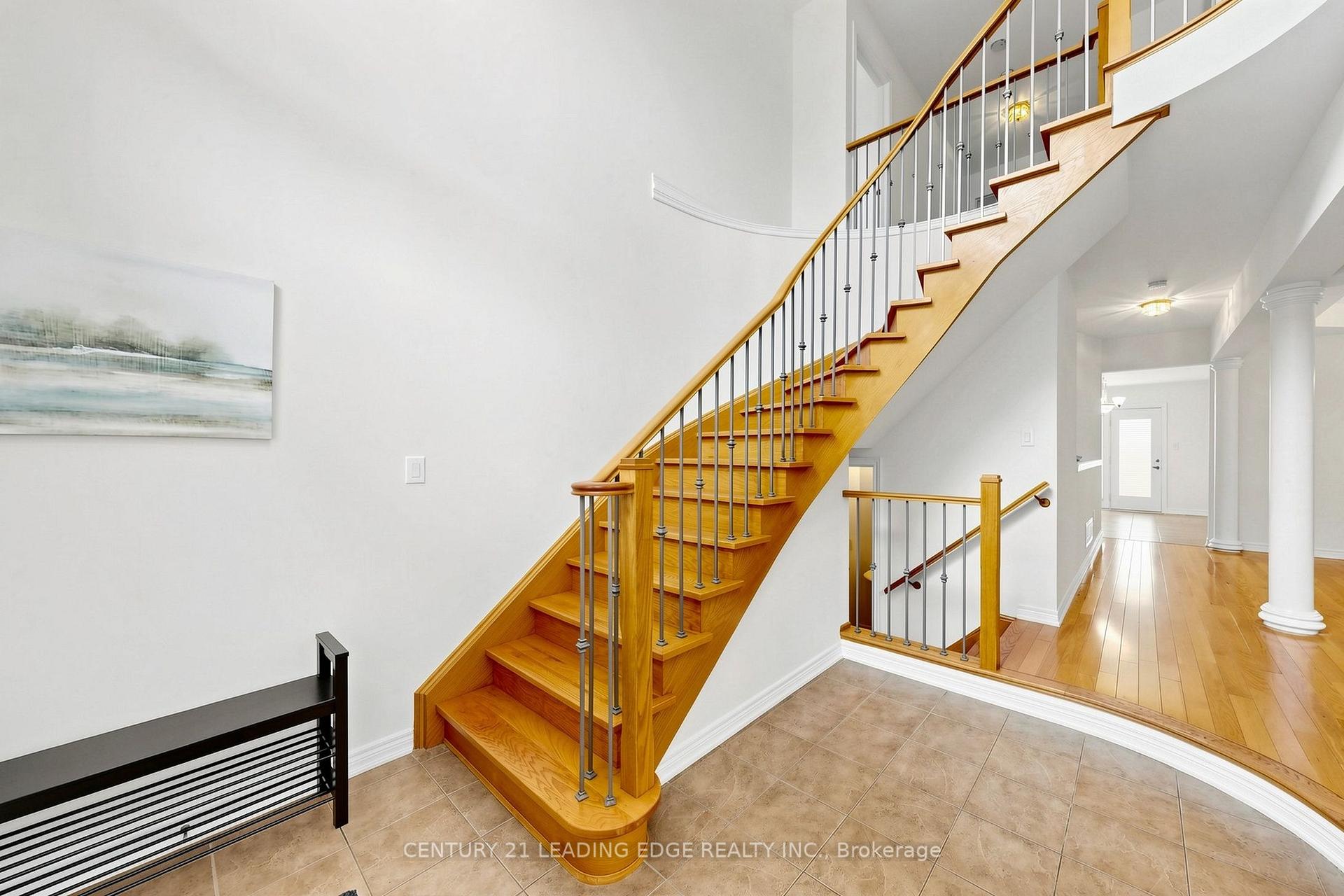 Photo 4 of 71 Josephine Road, Vaughan, Vellore Village — HOMEH