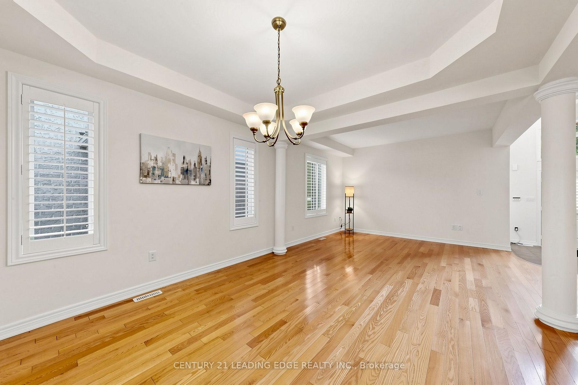 Photo 11 of 71 Josephine Road, Vaughan, Vellore Village — HOMEH