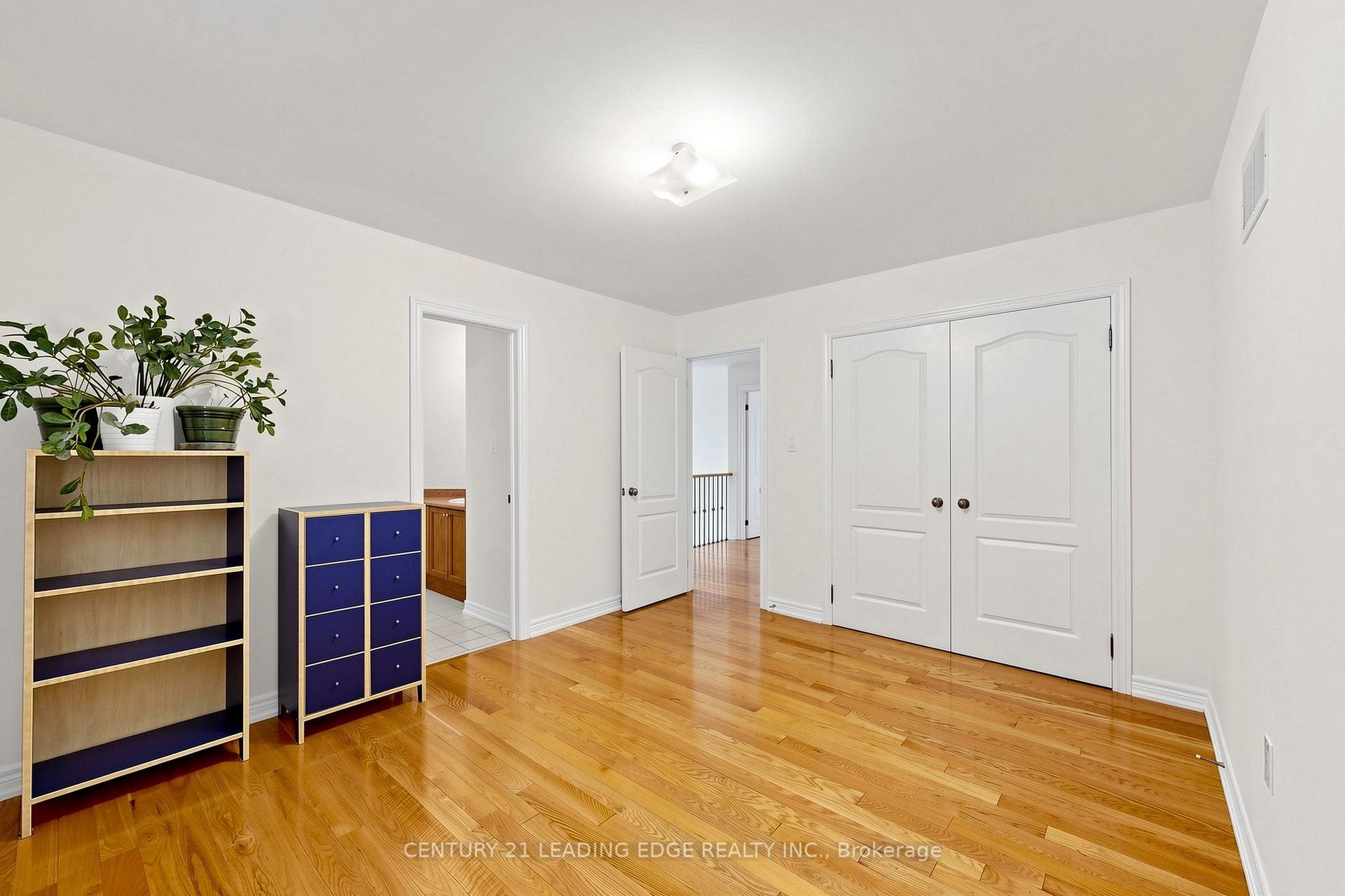 Photo 32 of 71 Josephine Road, Vaughan, Vellore Village — HOMEH