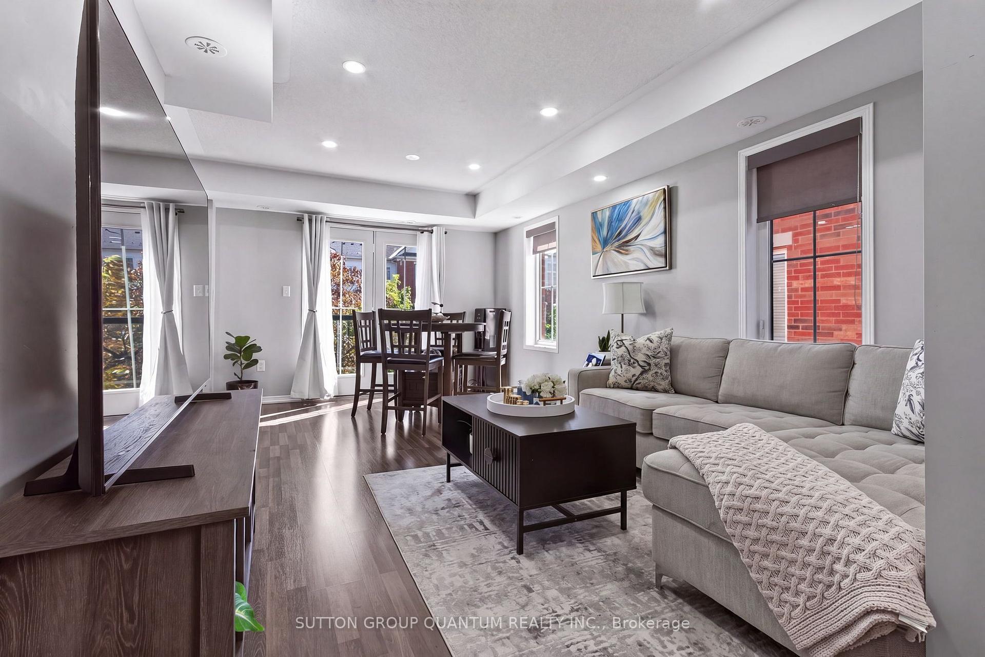 Photo 6 of Unit 23, 2504 Post Road, Oakville, River Oaks — HOMEH