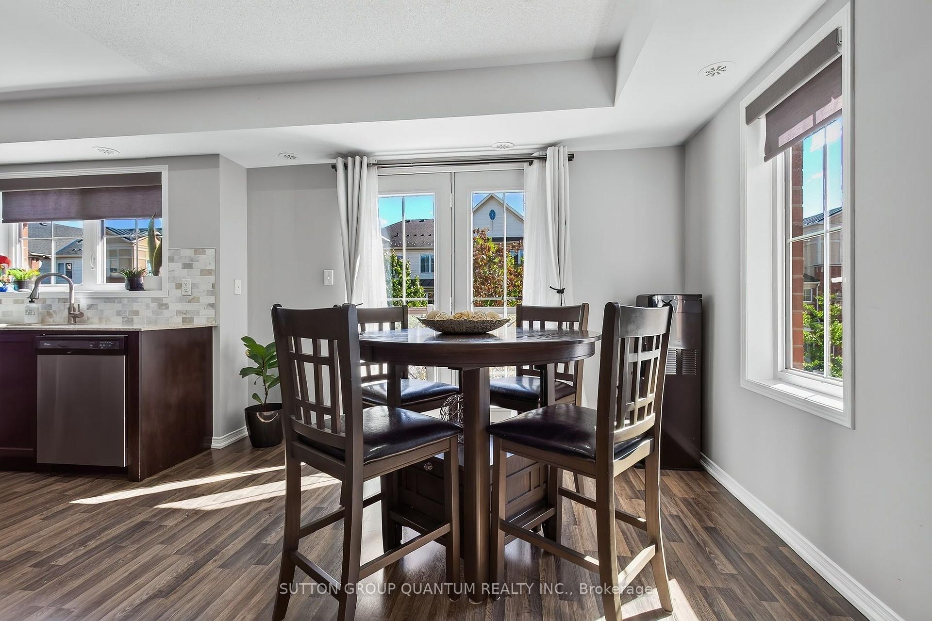 Photo 8 of Unit 23, 2504 Post Road, Oakville, River Oaks — HOMEH