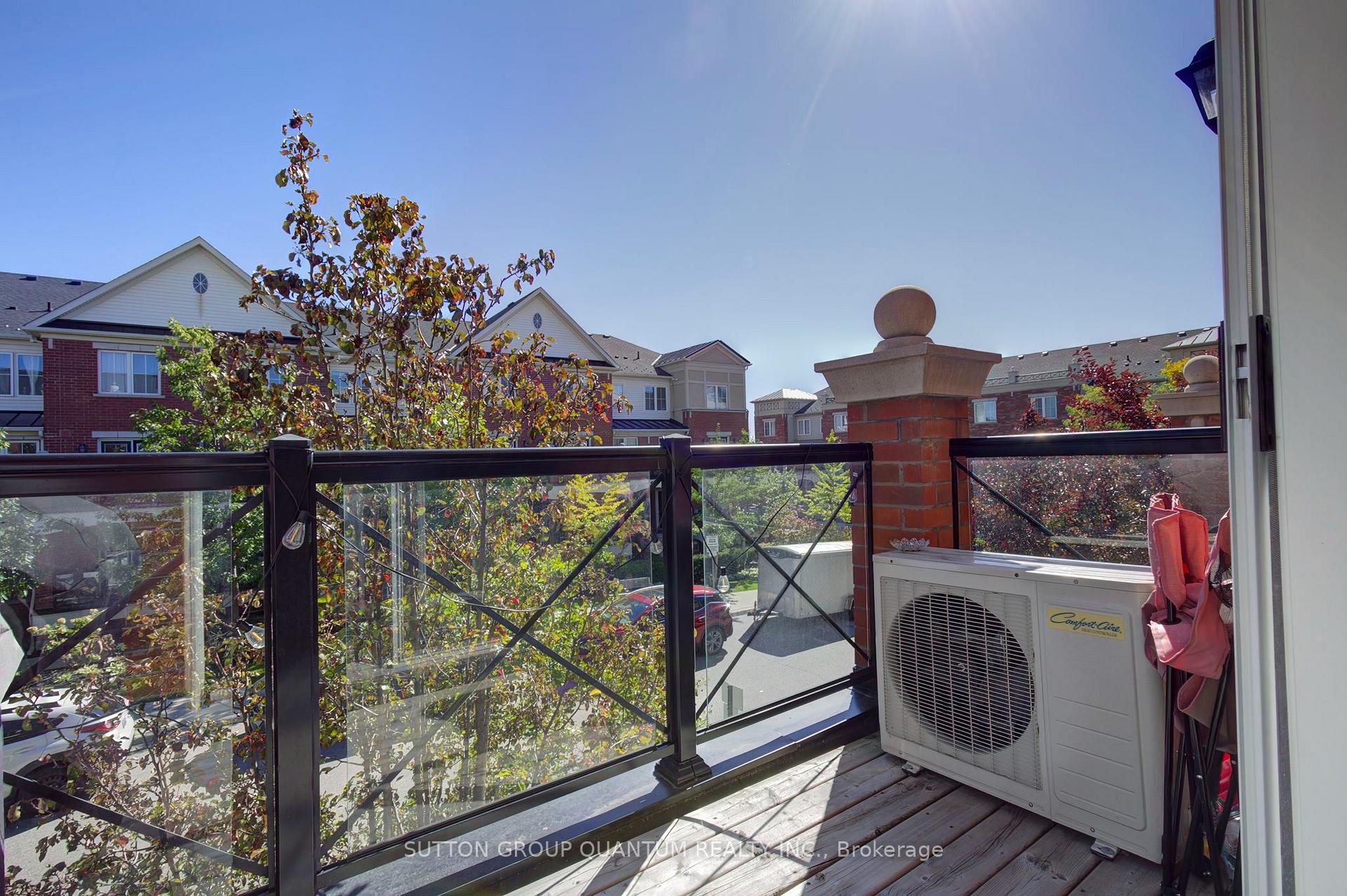 Photo 15 of Unit 23, 2504 Post Road, Oakville, River Oaks — HOMEH