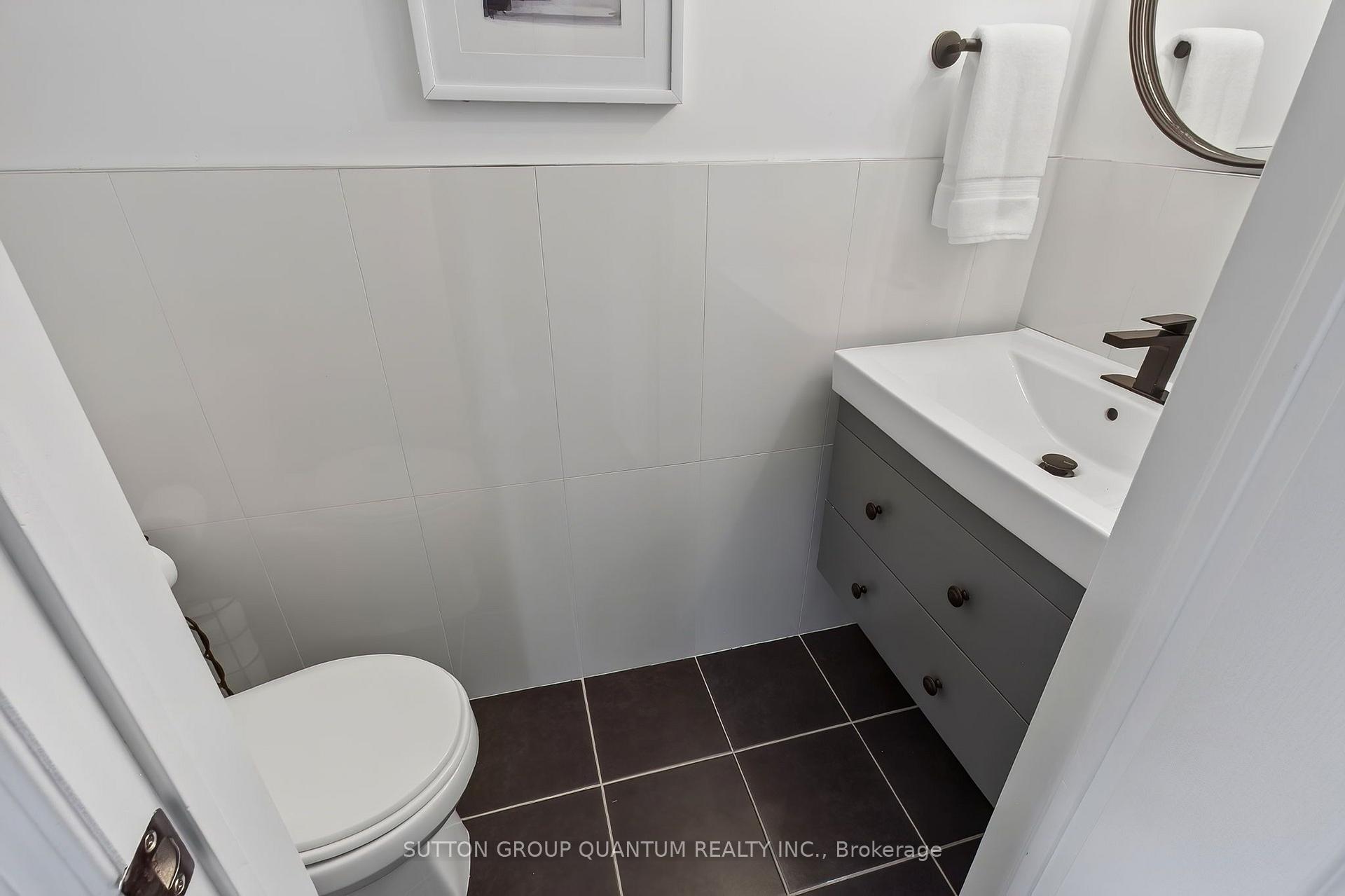 Photo 18 of Unit 23, 2504 Post Road, Oakville, River Oaks — HOMEH