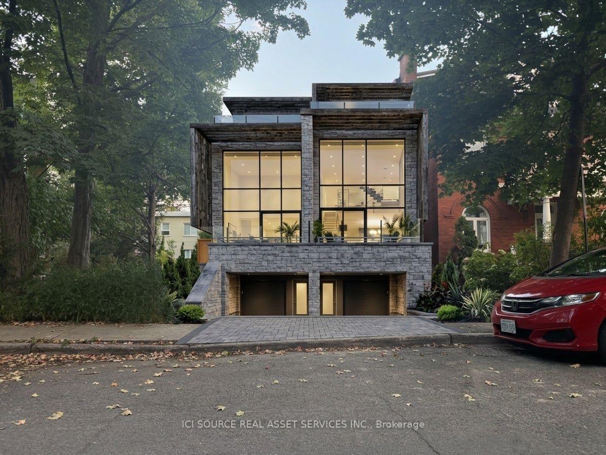 Photo of 323 Daly Avenue