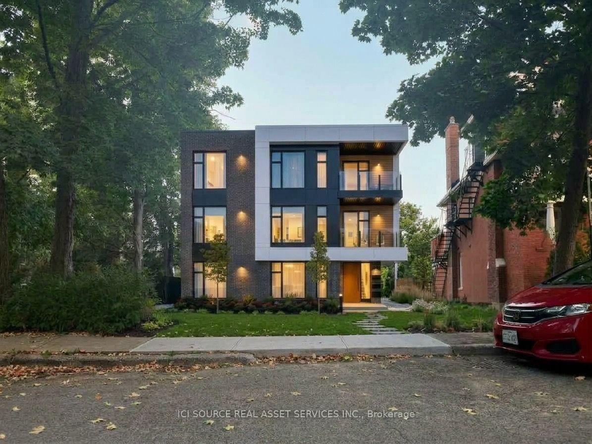 Photo 3 of 323 Daly Avenue, Ottawa, Sandy Hill — HOMEH