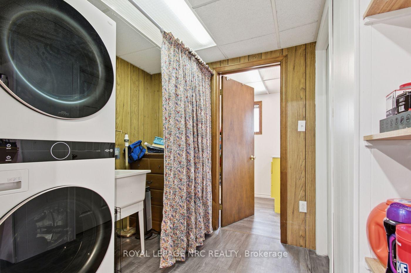 Photo 31 of 32 Crestcombe Road, St. Catharines, Ridley — HOMEH