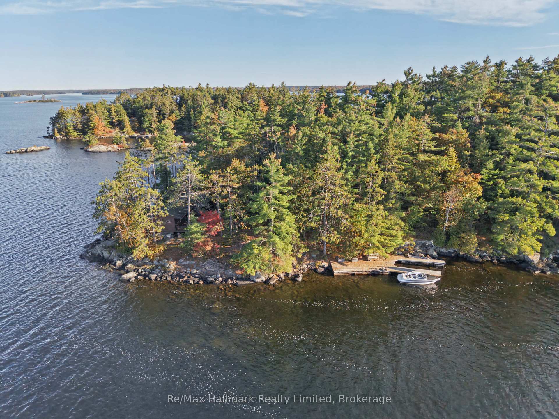 Photo 2 of 3 Island 20LM, Gravenhurst, Muskoka (S) — HOMEH