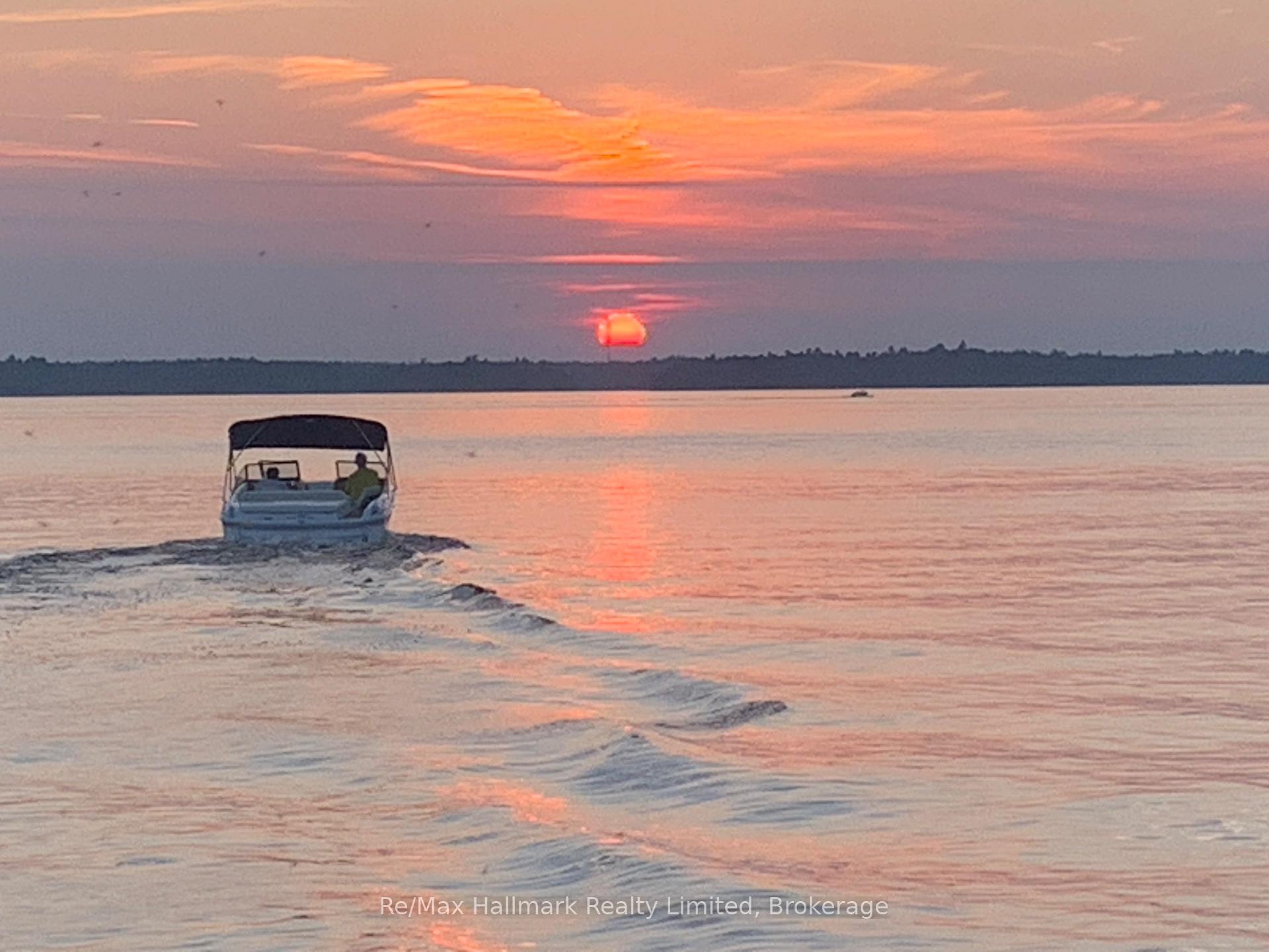 Photo 12 of 3 Island 20LM, Gravenhurst, Muskoka (S) — HOMEH