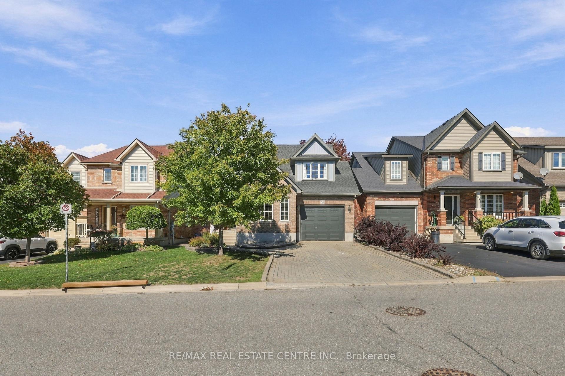 Photo 4 of 34 Mcmaster Road, Orangeville — HOMEH