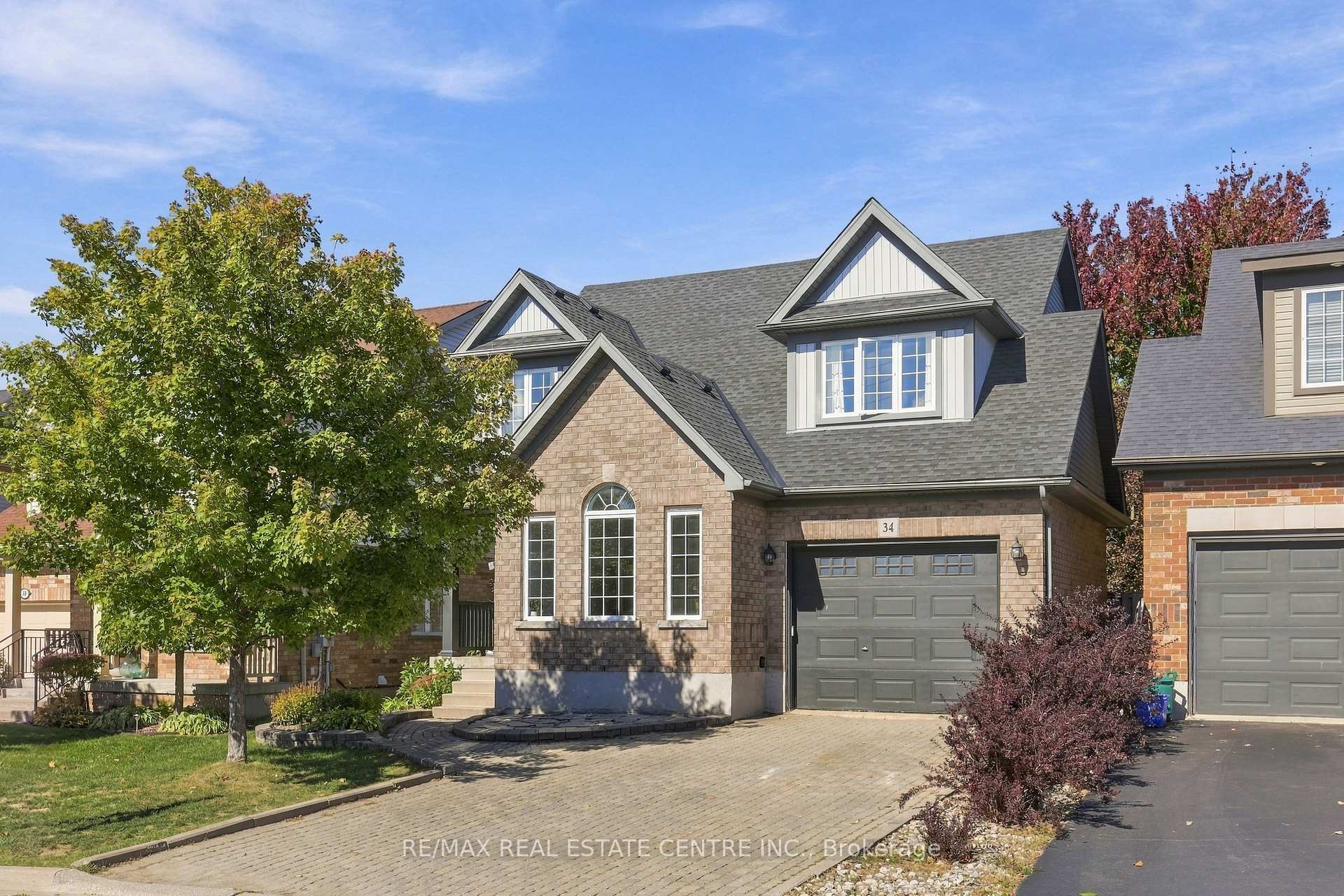 Photo 5 of 34 Mcmaster Road, Orangeville — HOMEH