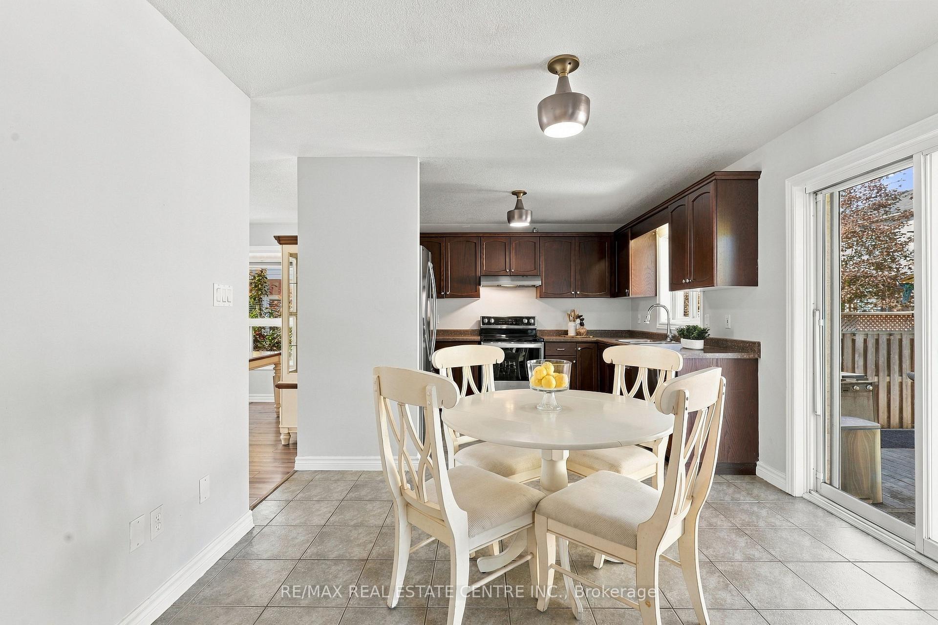 Photo 18 of 34 Mcmaster Road, Orangeville — HOMEH