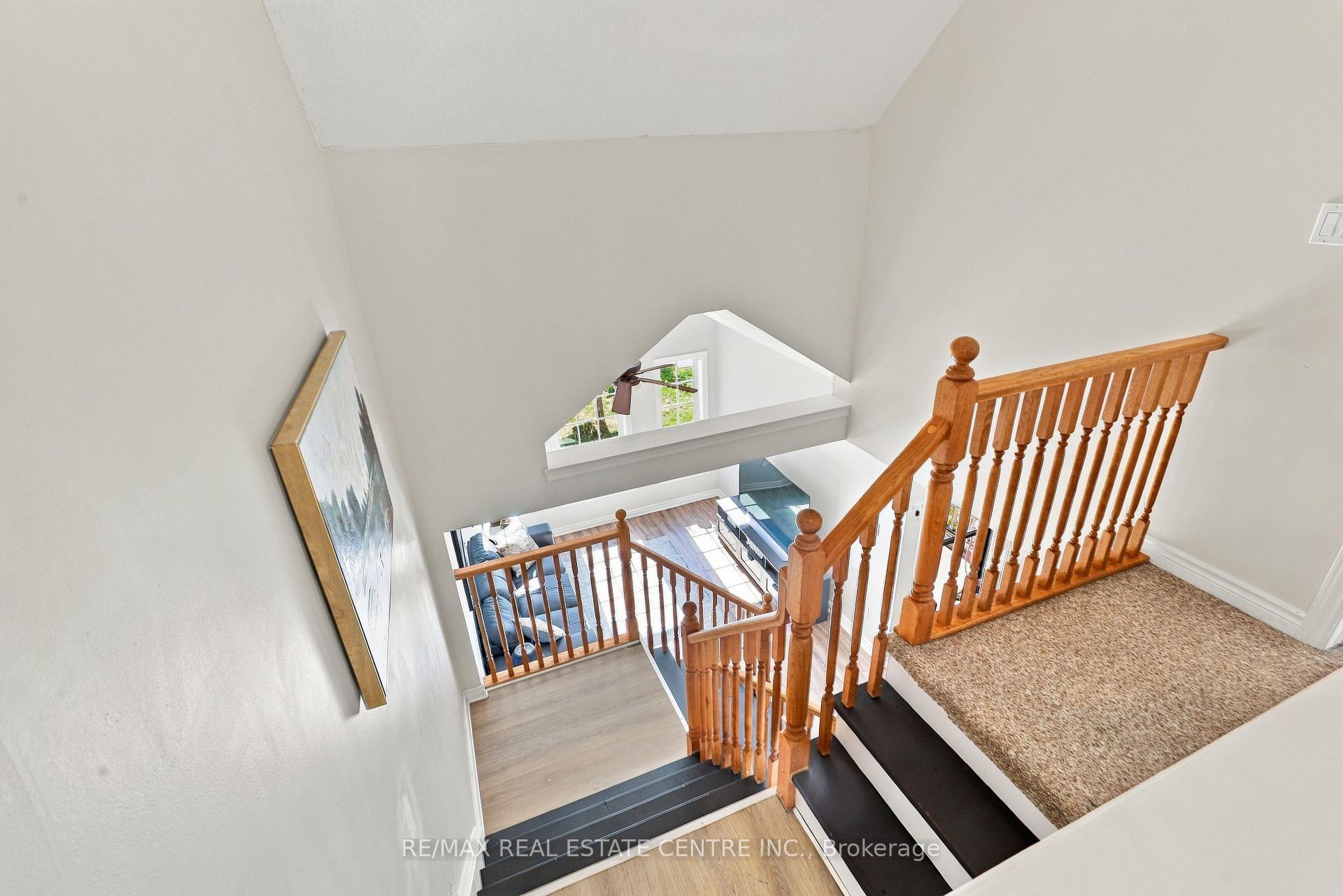 Photo 23 of 34 Mcmaster Road, Orangeville — HOMEH