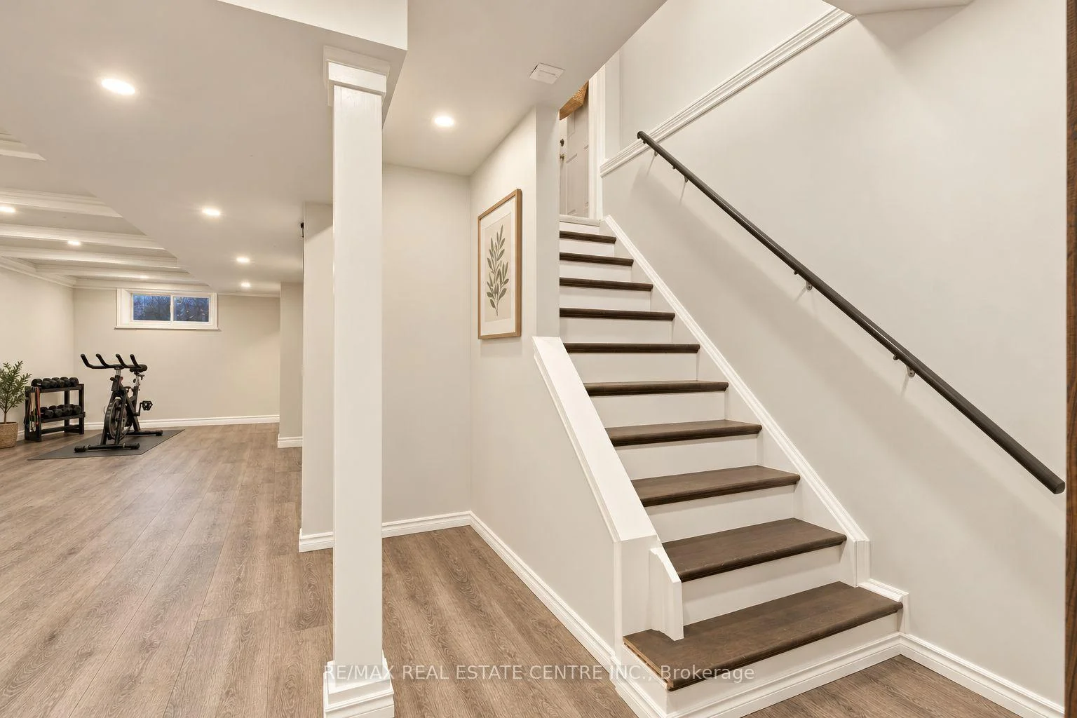 Photo 37 of 34 Mcmaster Road, Orangeville — HOMEH