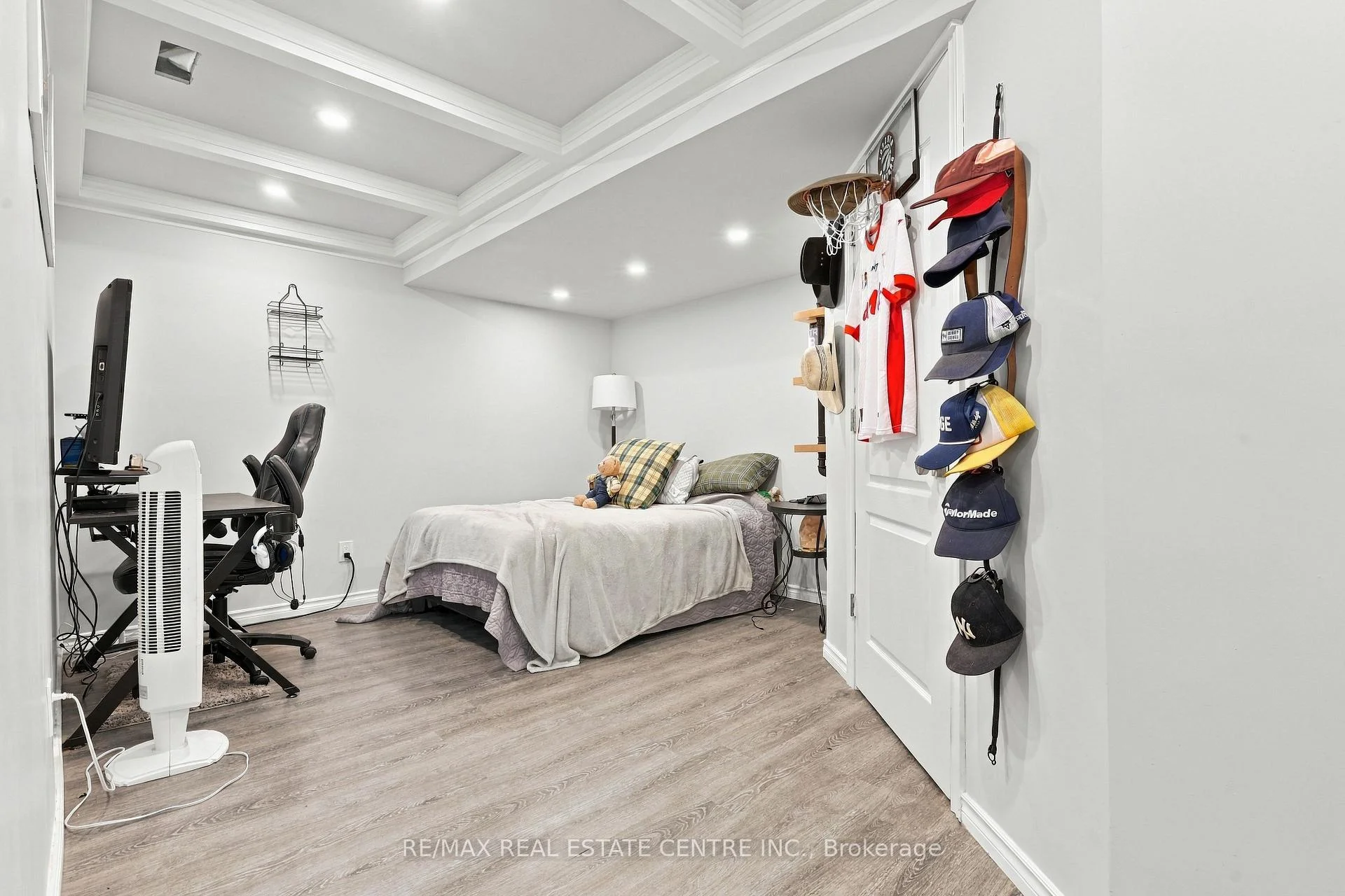 Photo 50 of 34 Mcmaster Road, Orangeville — HOMEH