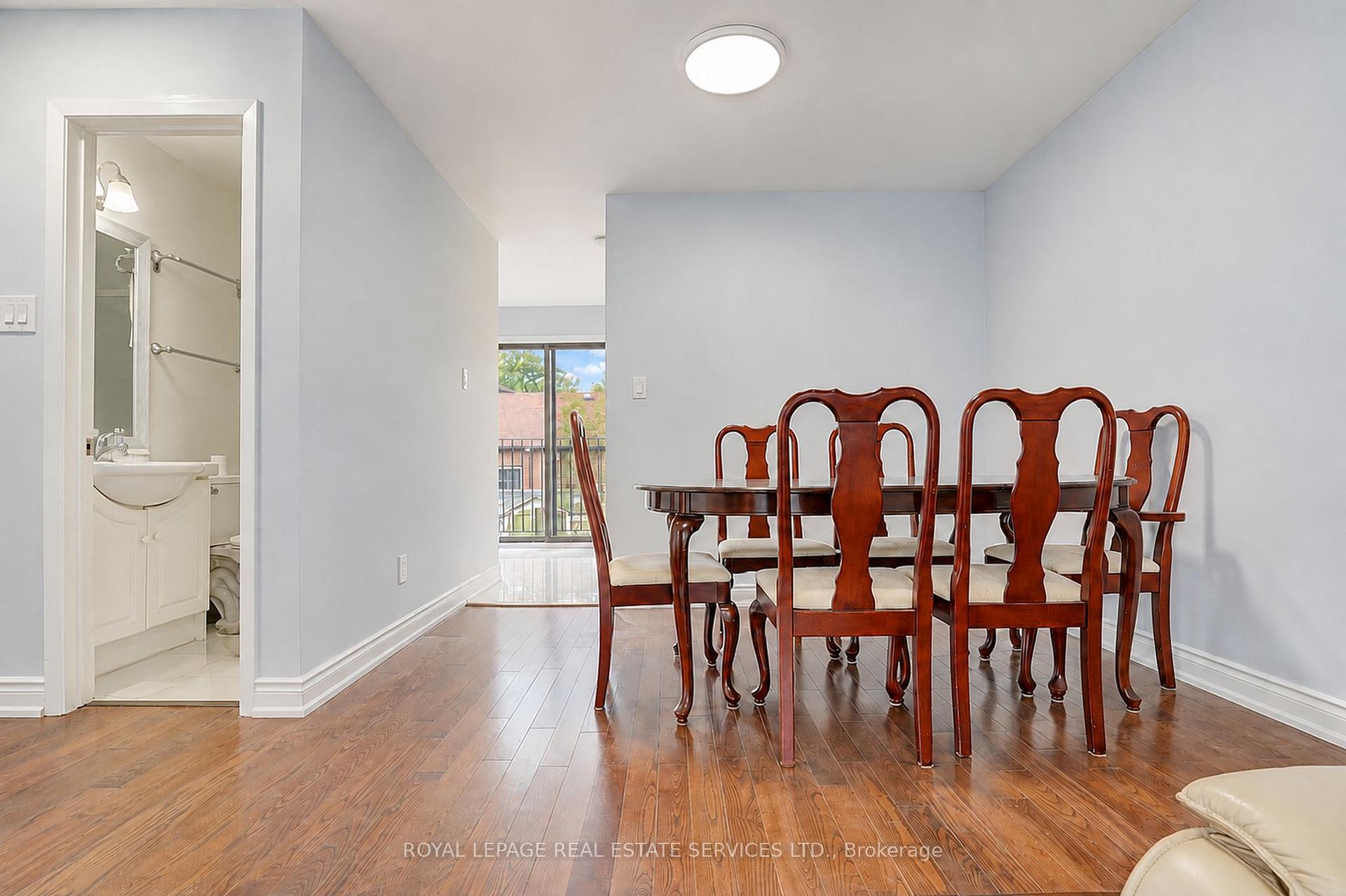 Photo 12 of Unit 10, 10 Reidmount Avenue, Scarborough, Agincourt South-Malvern West — HOMEH
