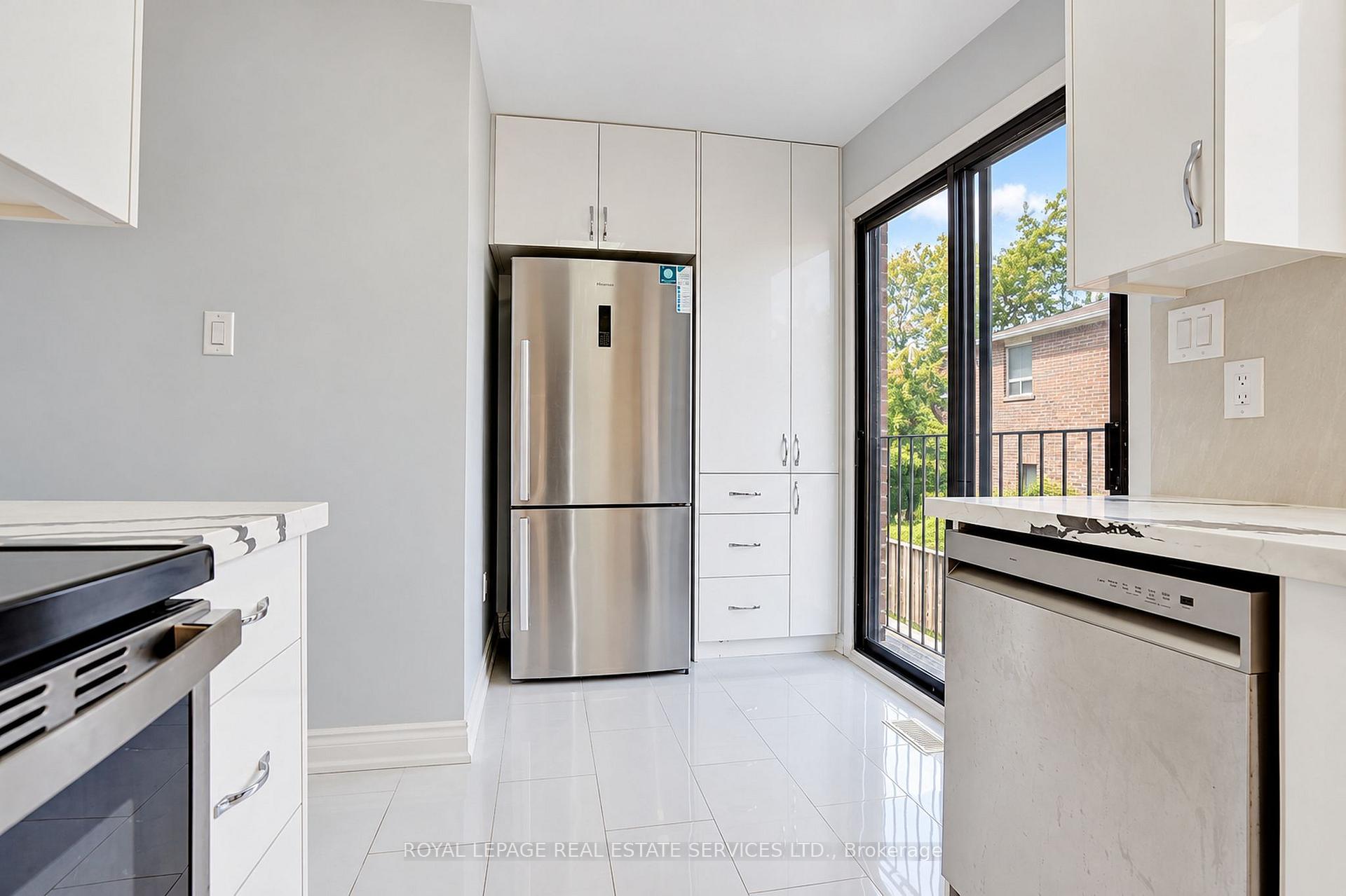 Photo 18 of Unit 10, 10 Reidmount Avenue, Scarborough, Agincourt South-Malvern West — HOMEH