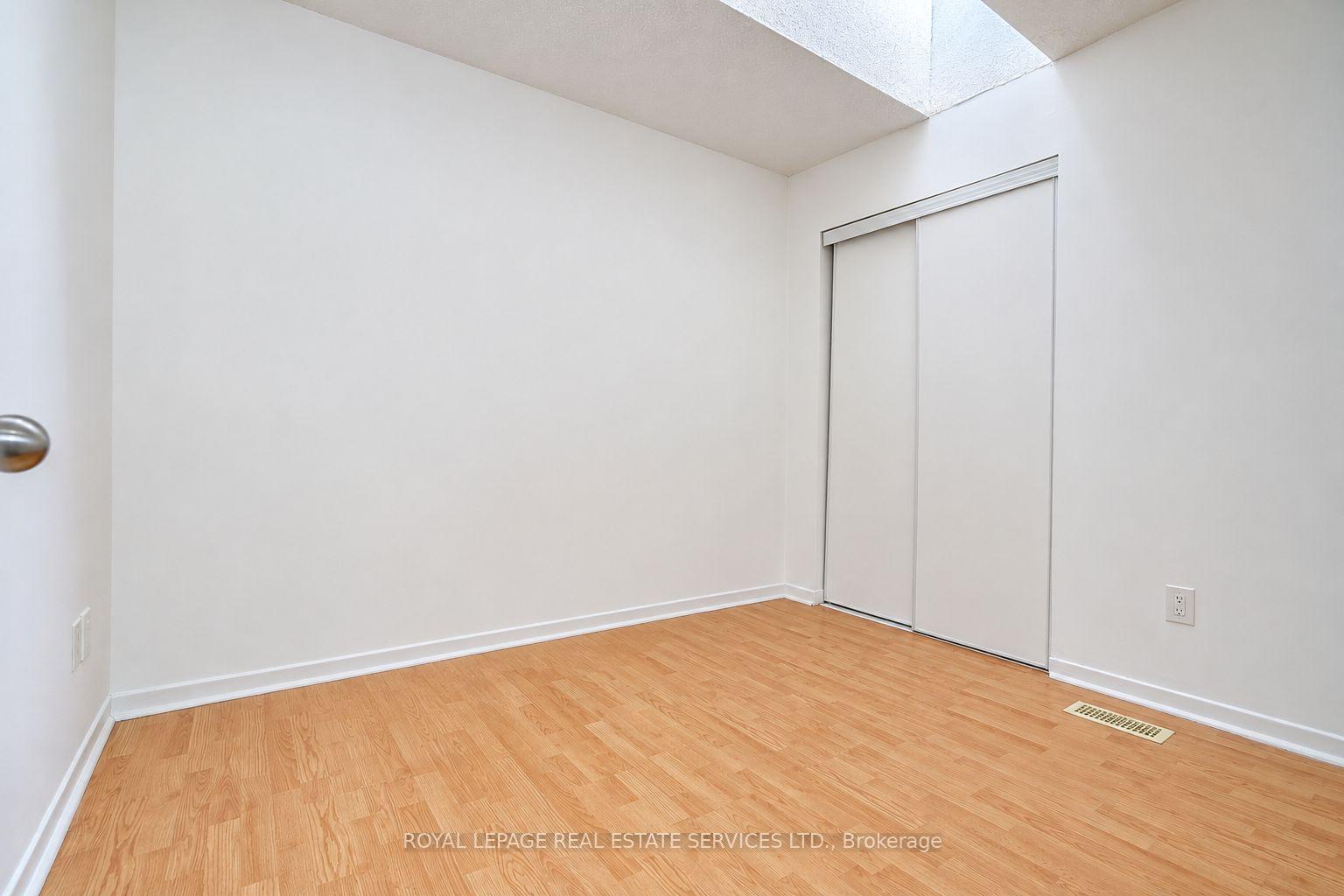 Photo 23 of Unit 10, 10 Reidmount Avenue, Scarborough, Agincourt South-Malvern West — HOMEH