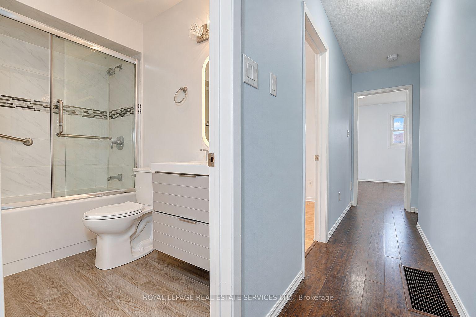 Photo 26 of Unit 10, 10 Reidmount Avenue, Scarborough, Agincourt South-Malvern West — HOMEH