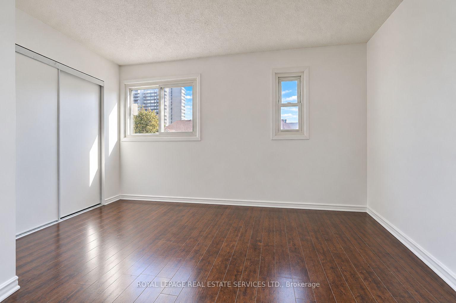 Photo 30 of Unit 10, 10 Reidmount Avenue, Scarborough, Agincourt South-Malvern West — HOMEH