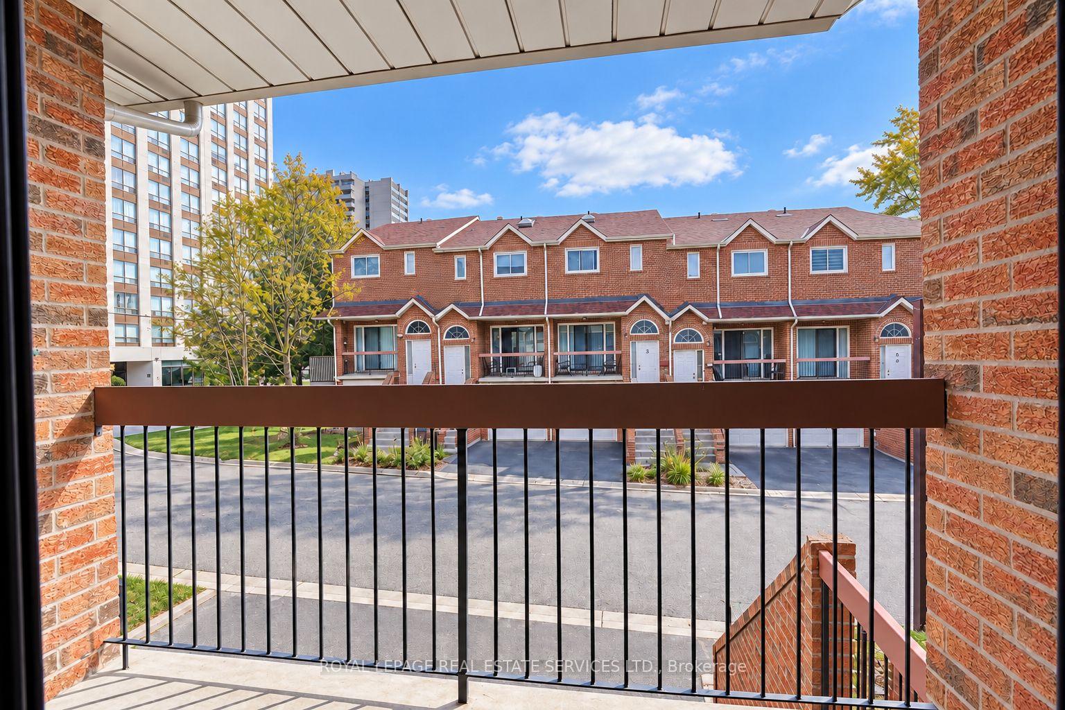 Photo 32 of Unit 10, 10 Reidmount Avenue, Scarborough, Agincourt South-Malvern West — HOMEH