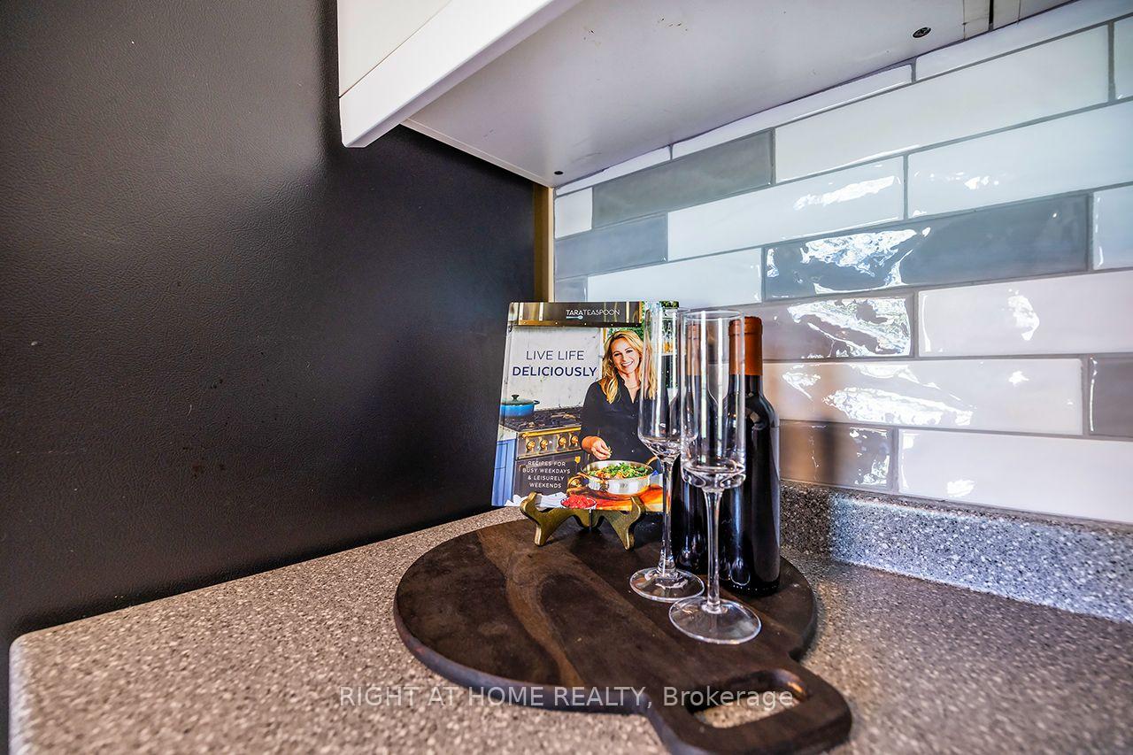 Photo 18 of Unit 5, 765 Oklahoma Drive, Pickering, West Shore — HOMEH