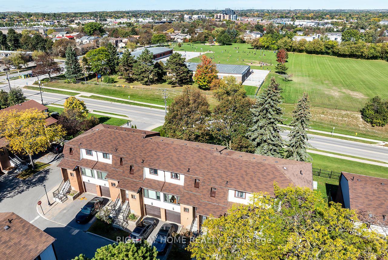 Photo 31 of Unit 5, 765 Oklahoma Drive, Pickering, West Shore — HOMEH