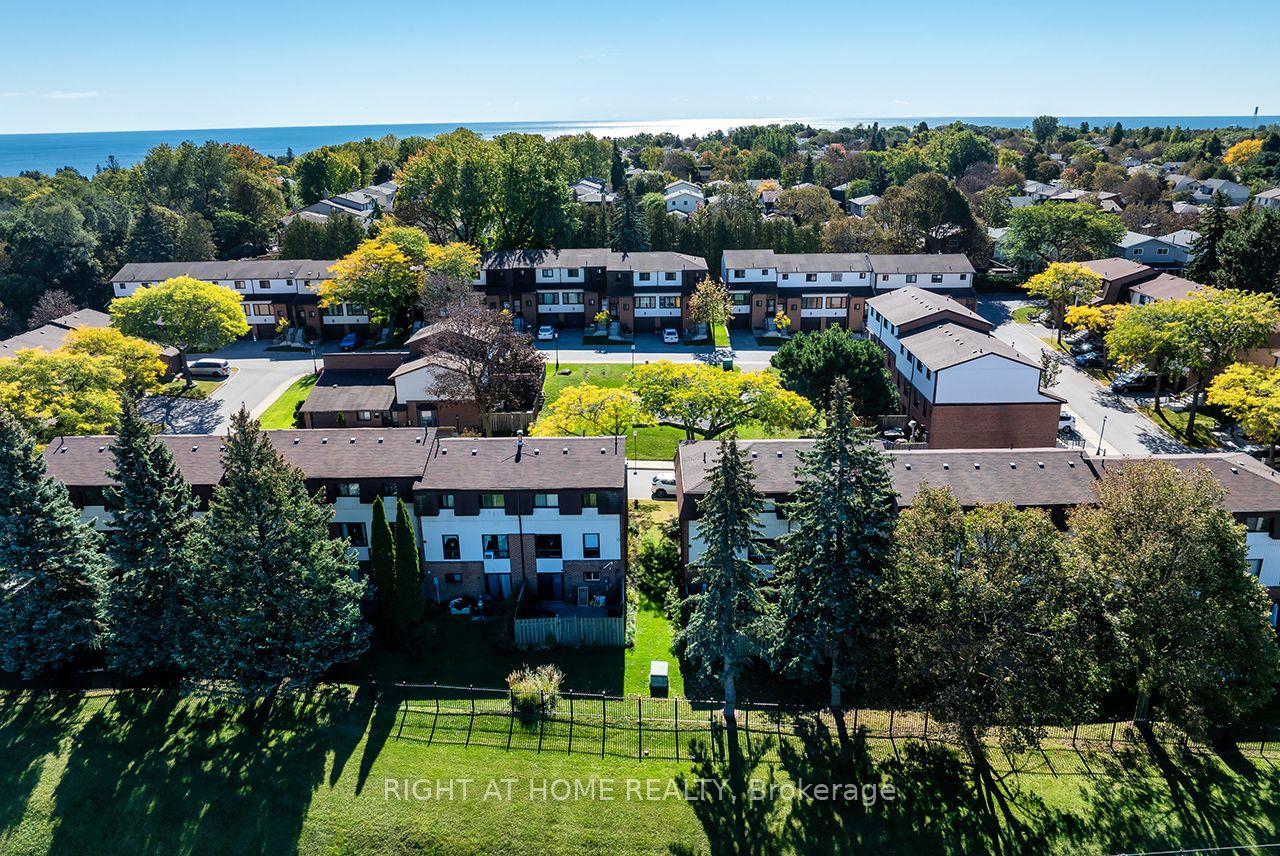 Photo 35 of Unit 5, 765 Oklahoma Drive, Pickering, West Shore — HOMEH