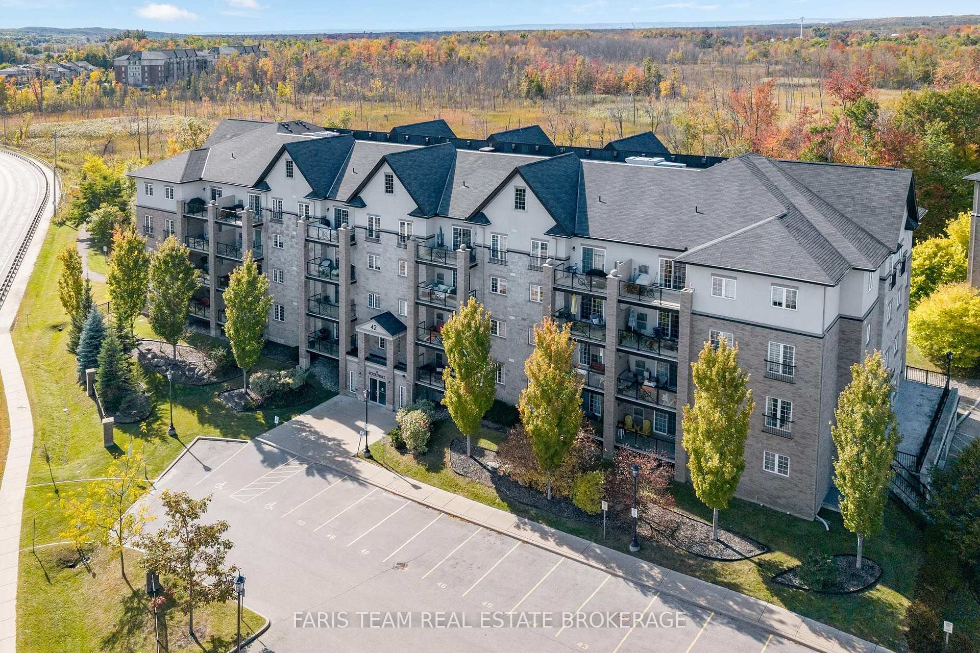 Photo of Unit 212, 42 Ferndale Drive S