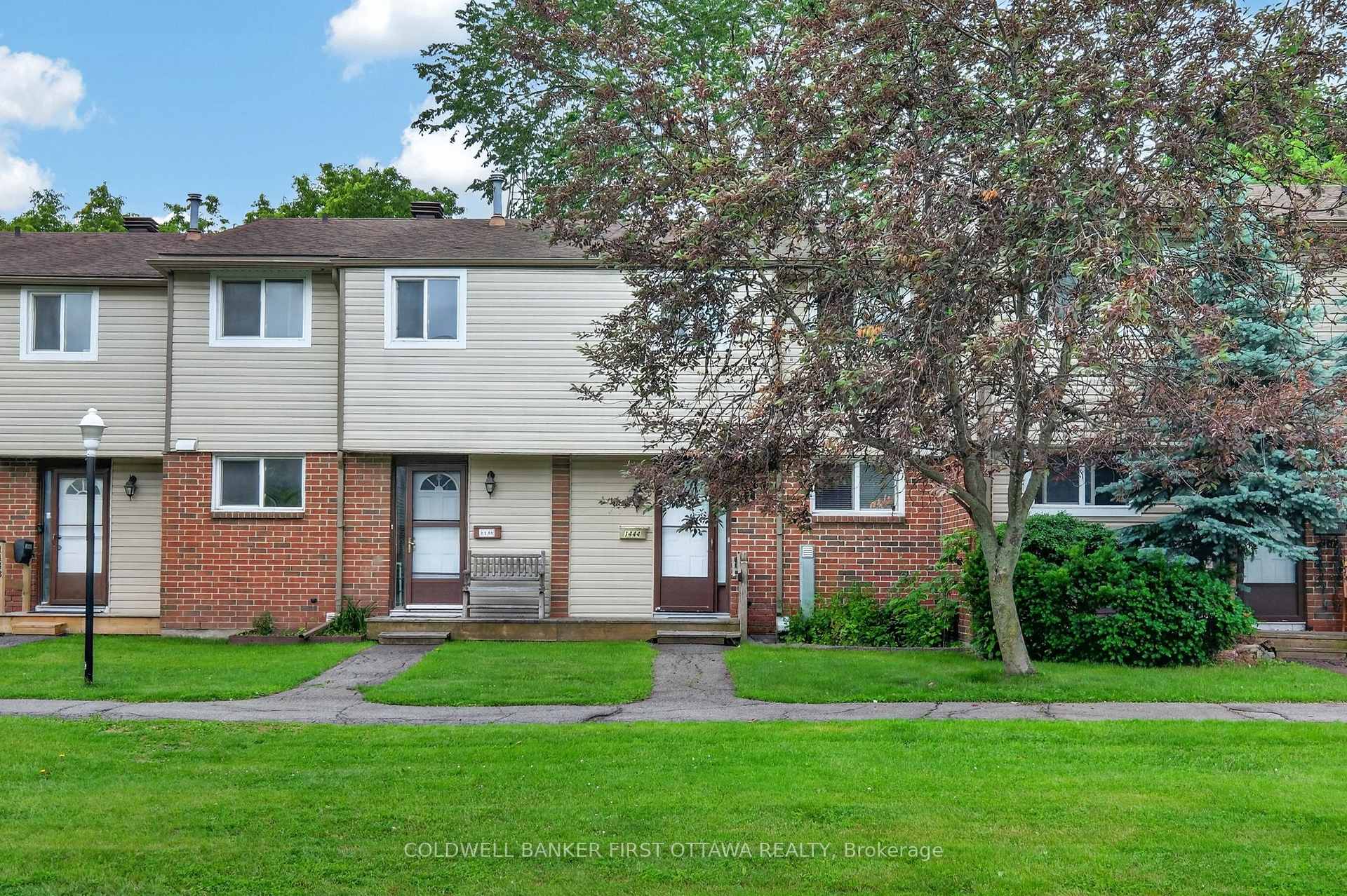 Photo of Unit 98, 1444 Palmerston Drive
