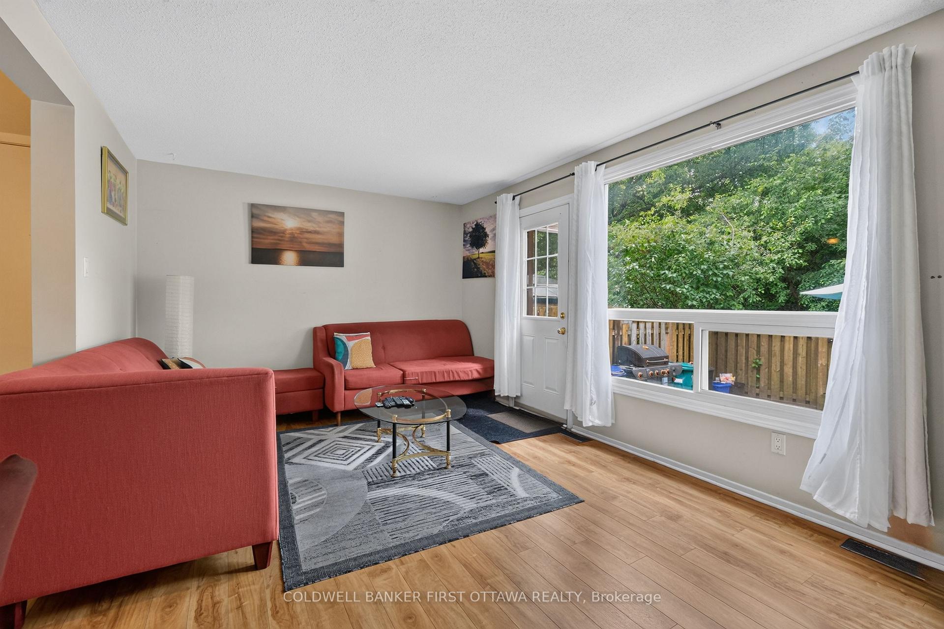 Photo 6 of Unit 98, 1444 Palmerston Drive, Ottawa, Carson Grove — HOMEH