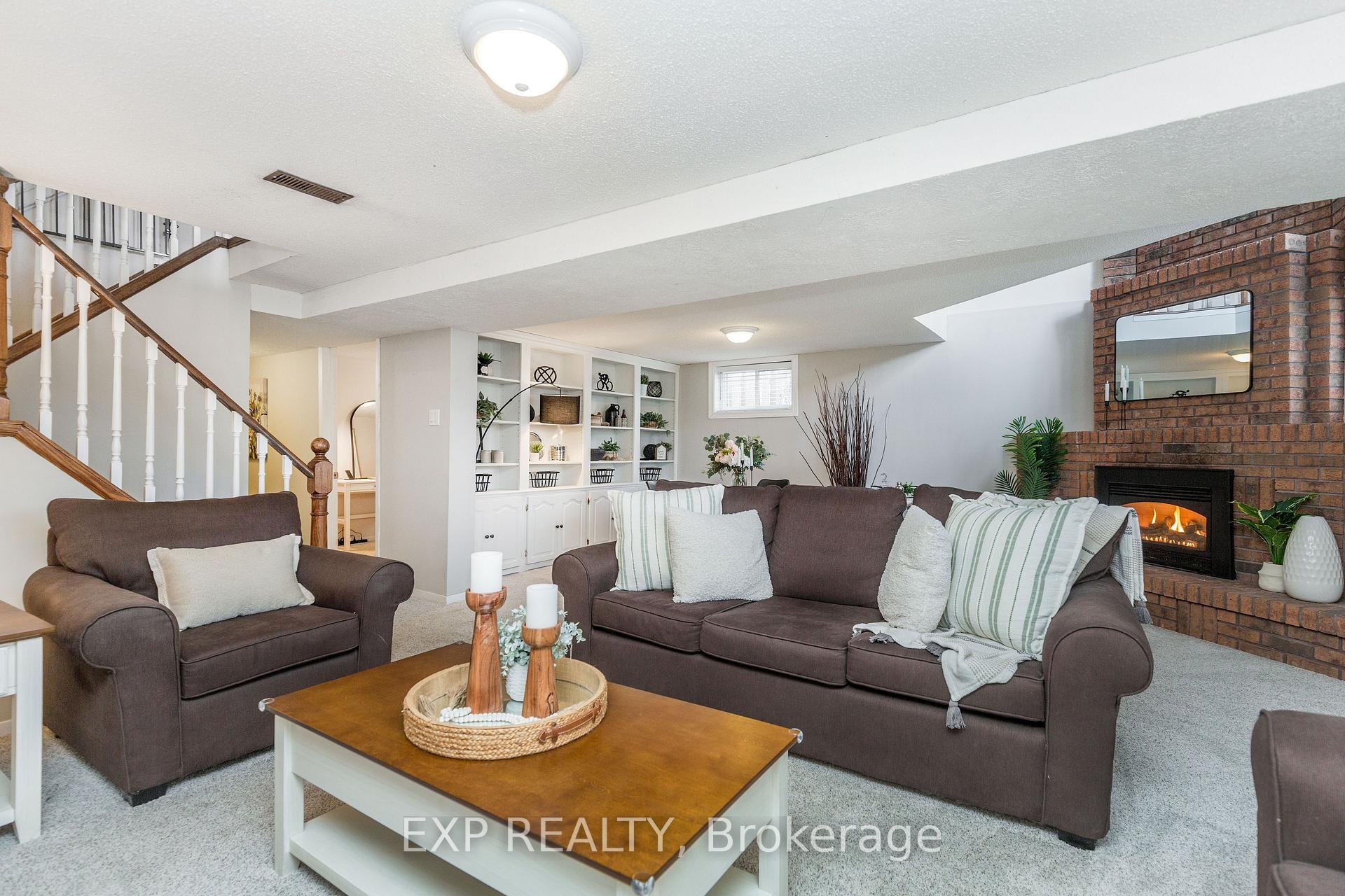 Photo 16 of 12 Craig Crescent, Barrie, Sunnidale — HOMEH