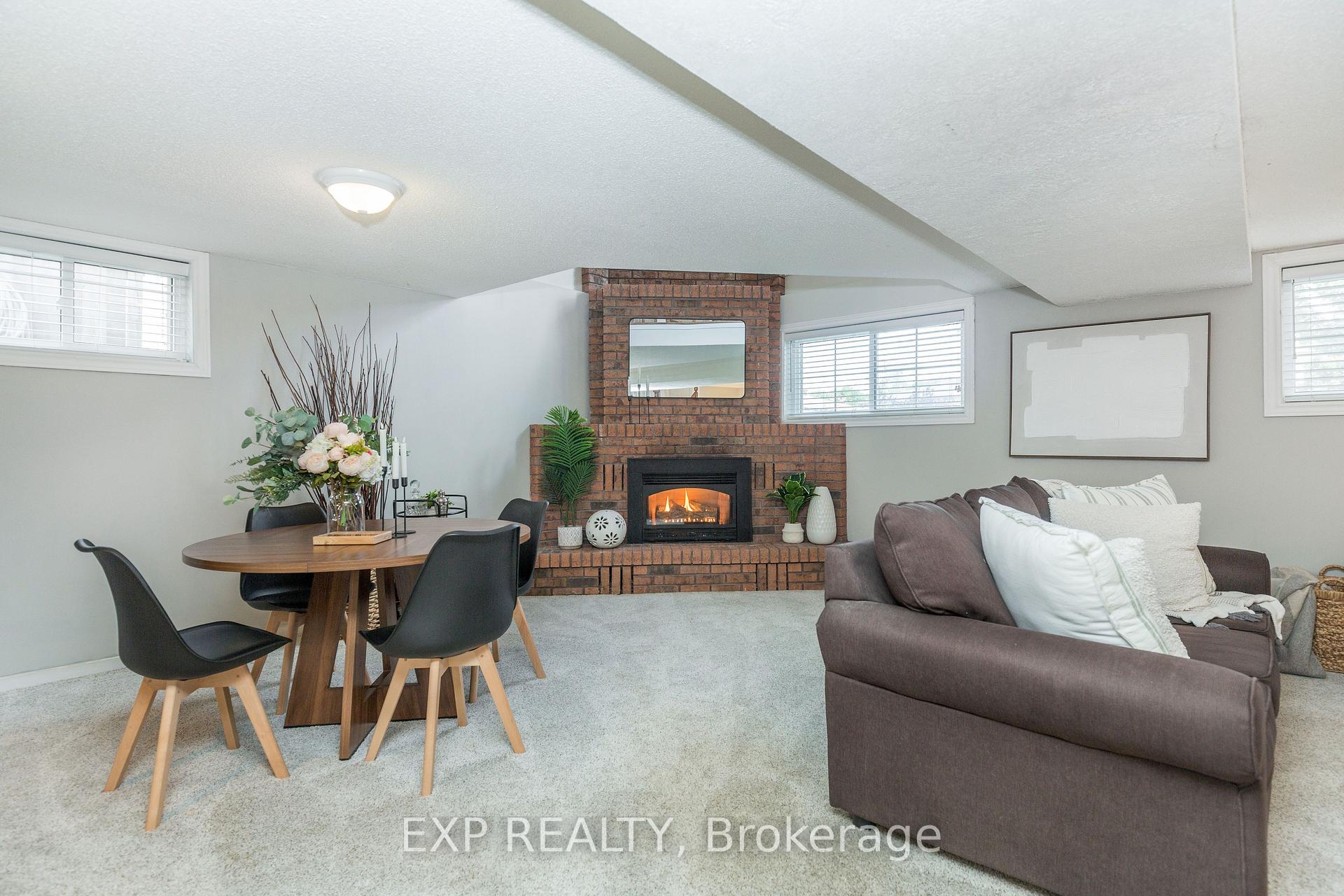 Photo 17 of 12 Craig Crescent, Barrie, Sunnidale — HOMEH