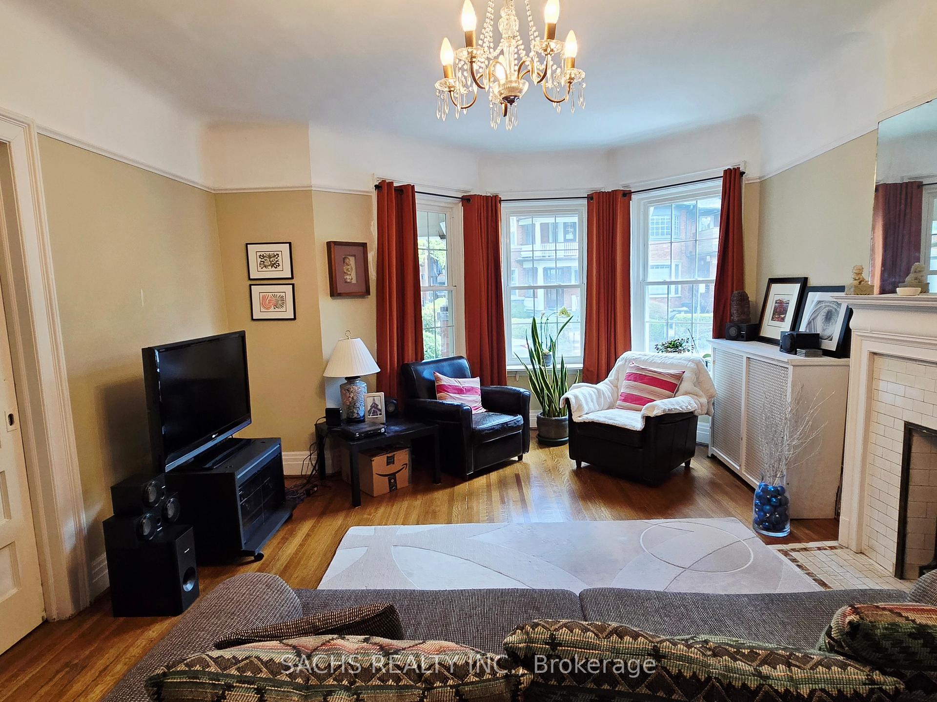 Photo 5 of 20 Dalton Road, Toronto, The Annex — HOMEH