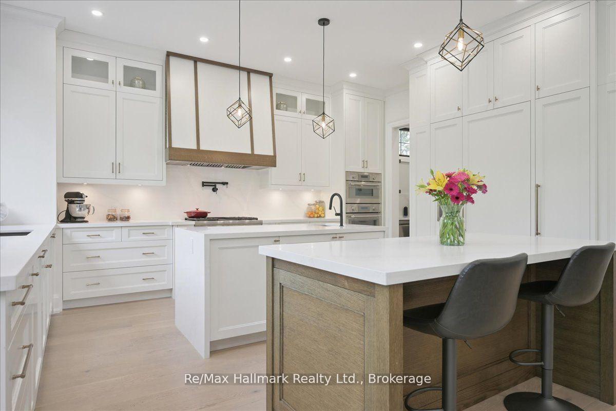 Photo 14 of 1225 Baldwin Drive, Oakville, Morrison — HOMEH