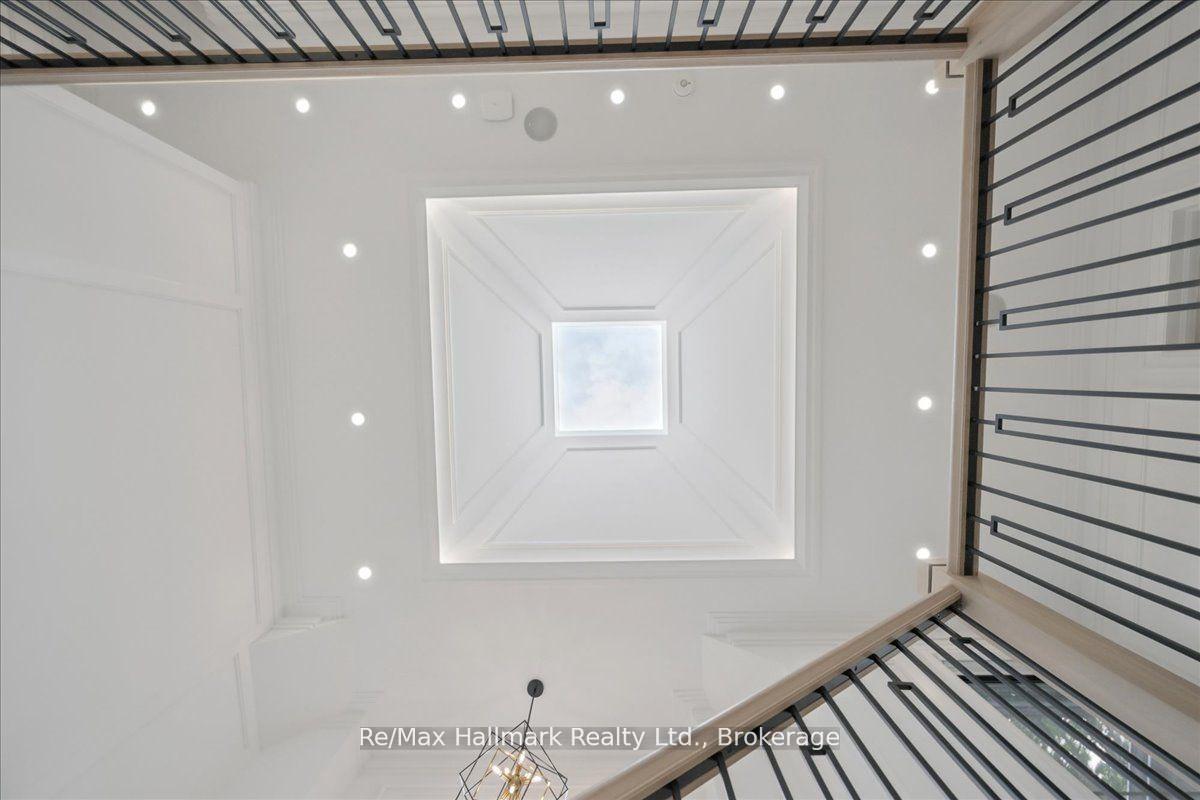 Photo 22 of 1225 Baldwin Drive, Oakville, Morrison — HOMEH