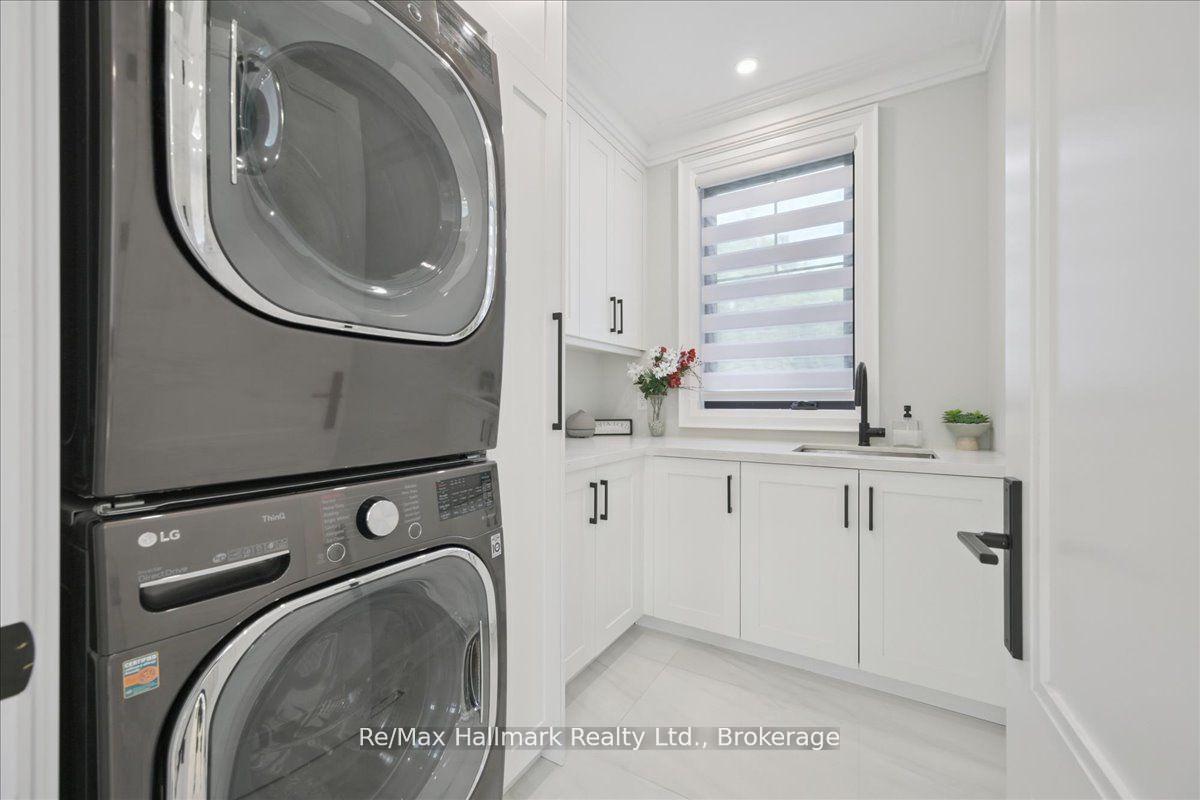 Photo 25 of 1225 Baldwin Drive, Oakville, Morrison — HOMEH