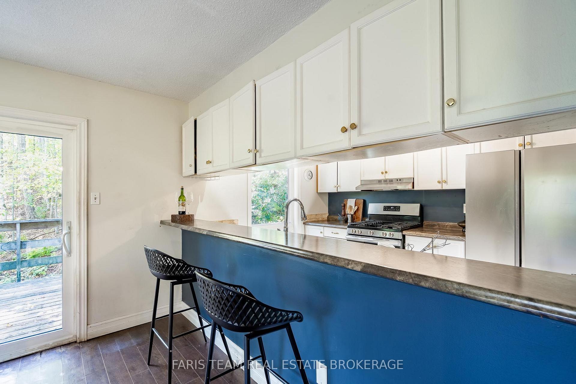 Photo 8 of 29 Oneida Avenue, Oro-Medonte, Sugarbush — HOMEH