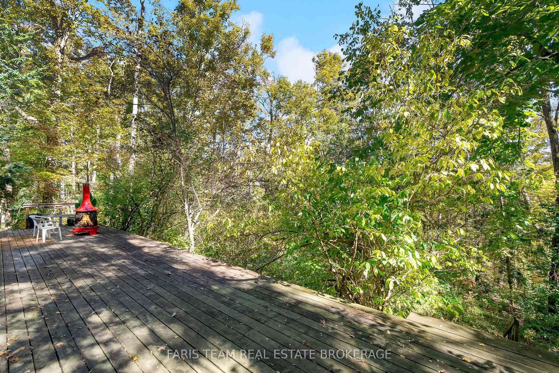 Photo 23 of 29 Oneida Avenue, Oro-Medonte, Sugarbush — HOMEH