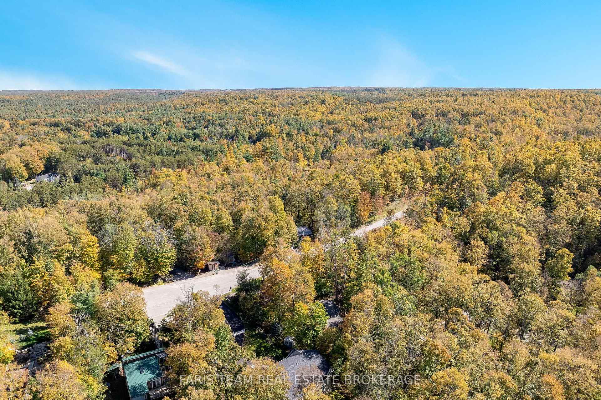 Photo 26 of 29 Oneida Avenue, Oro-Medonte, Sugarbush — HOMEH