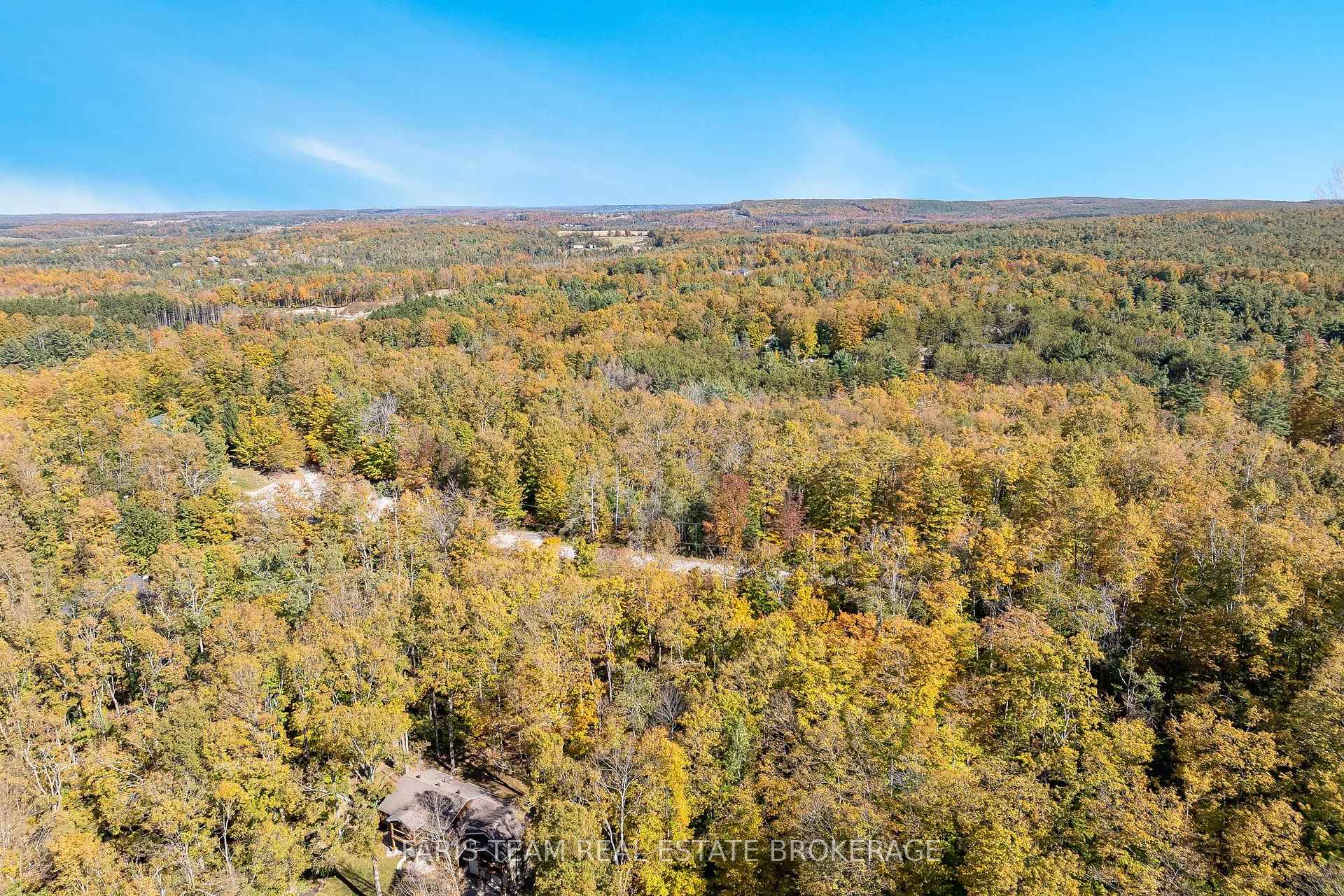 Photo 27 of 29 Oneida Avenue, Oro-Medonte, Sugarbush — HOMEH