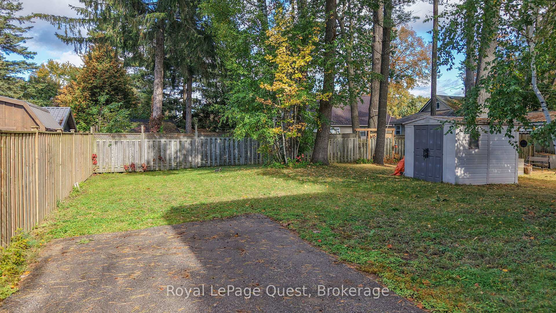 Photo 3 of 2956 Lakeside Drive, Severn, West Shore — HOMEH