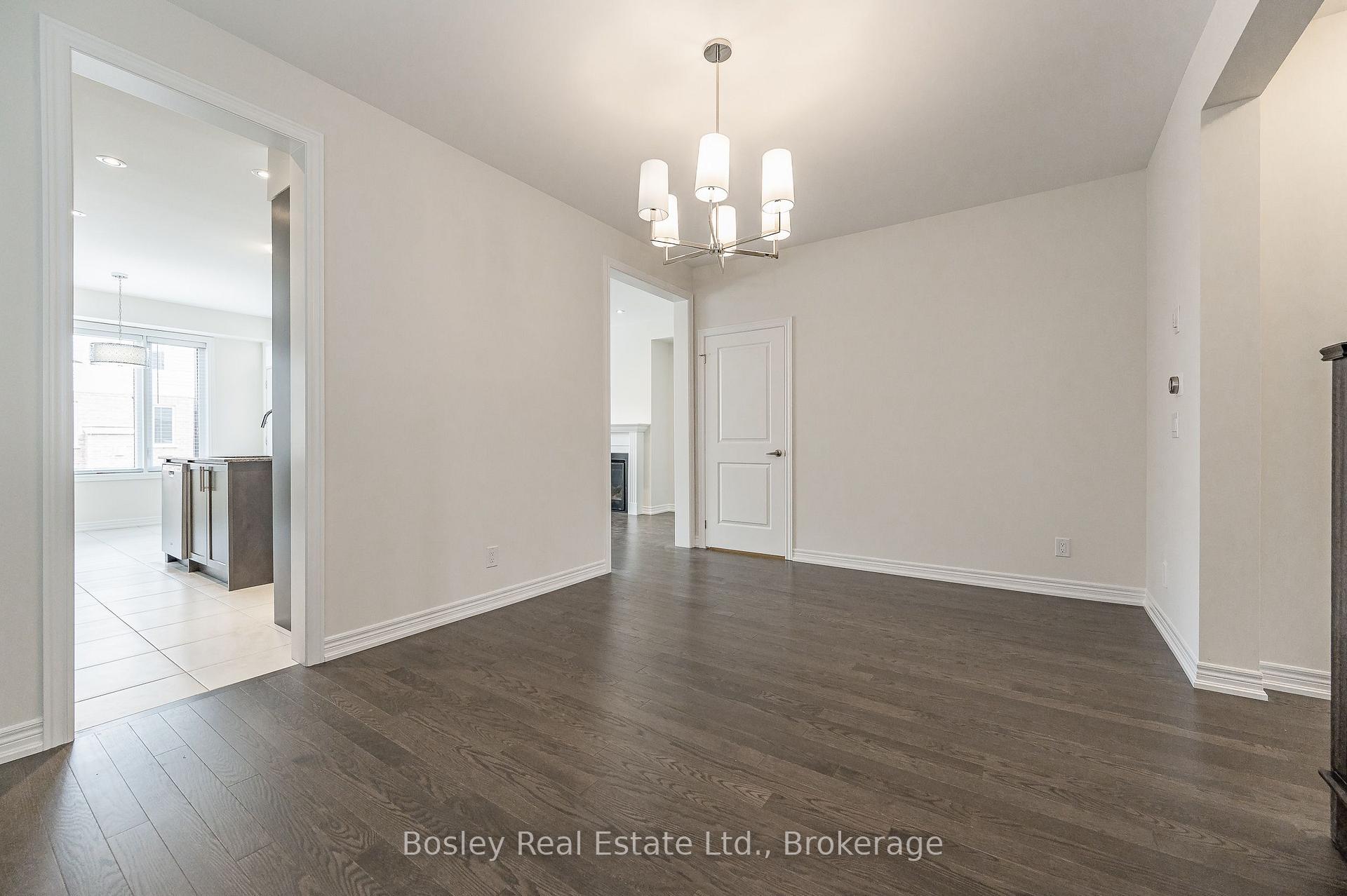 Photo 12 of 117 Haldimand Street, Kitchener, Huron Park — HOMEH