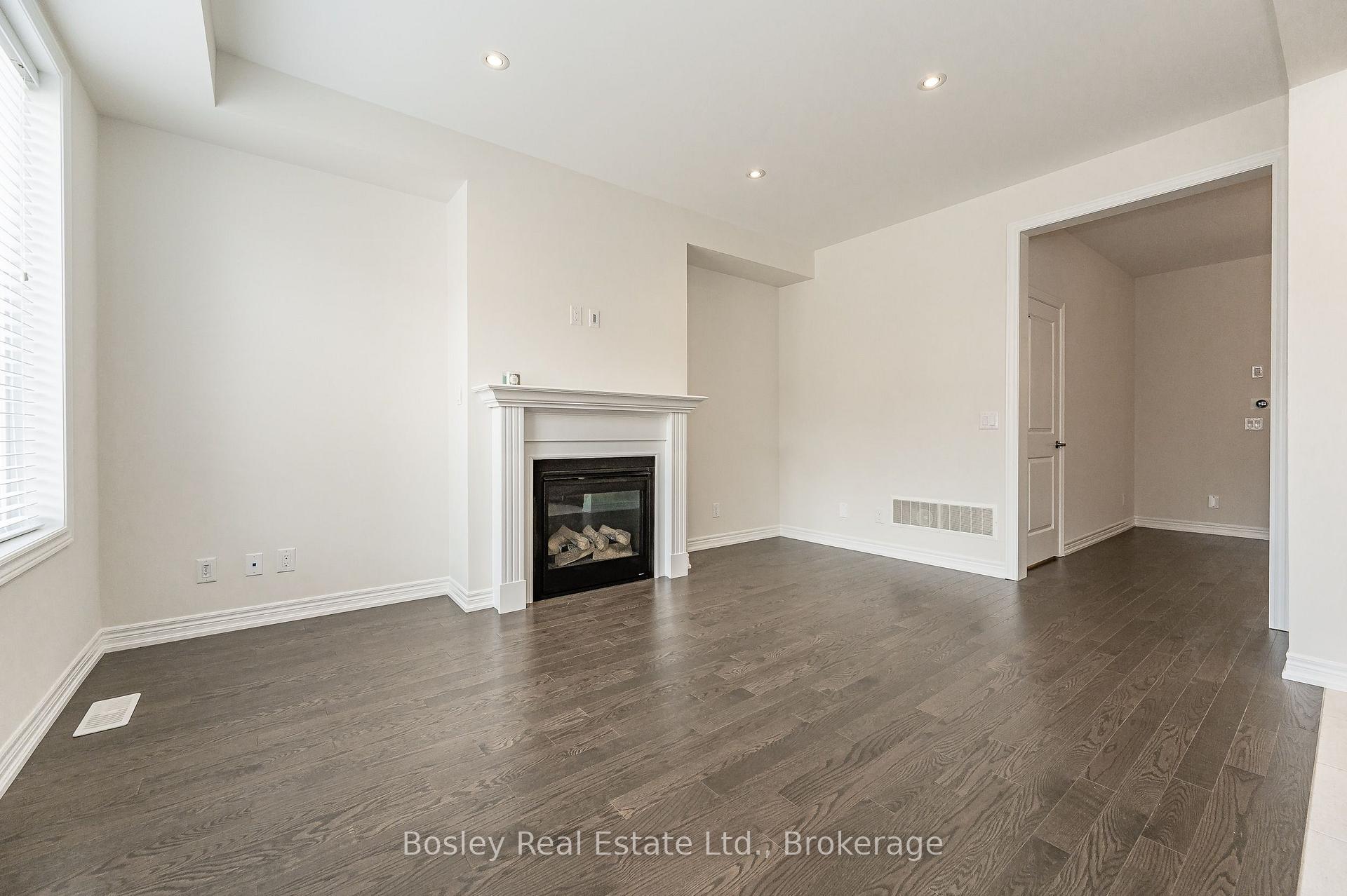 Photo 14 of 117 Haldimand Street, Kitchener, Huron Park — HOMEH