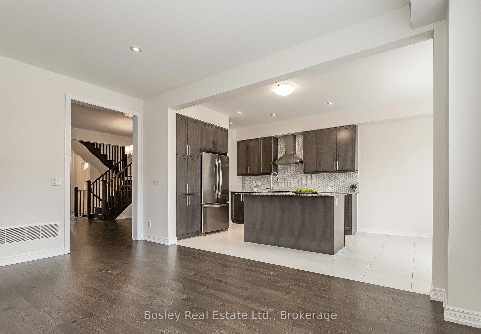 Photo 15 of 117 Haldimand Street, Kitchener, Huron Park — HOMEH