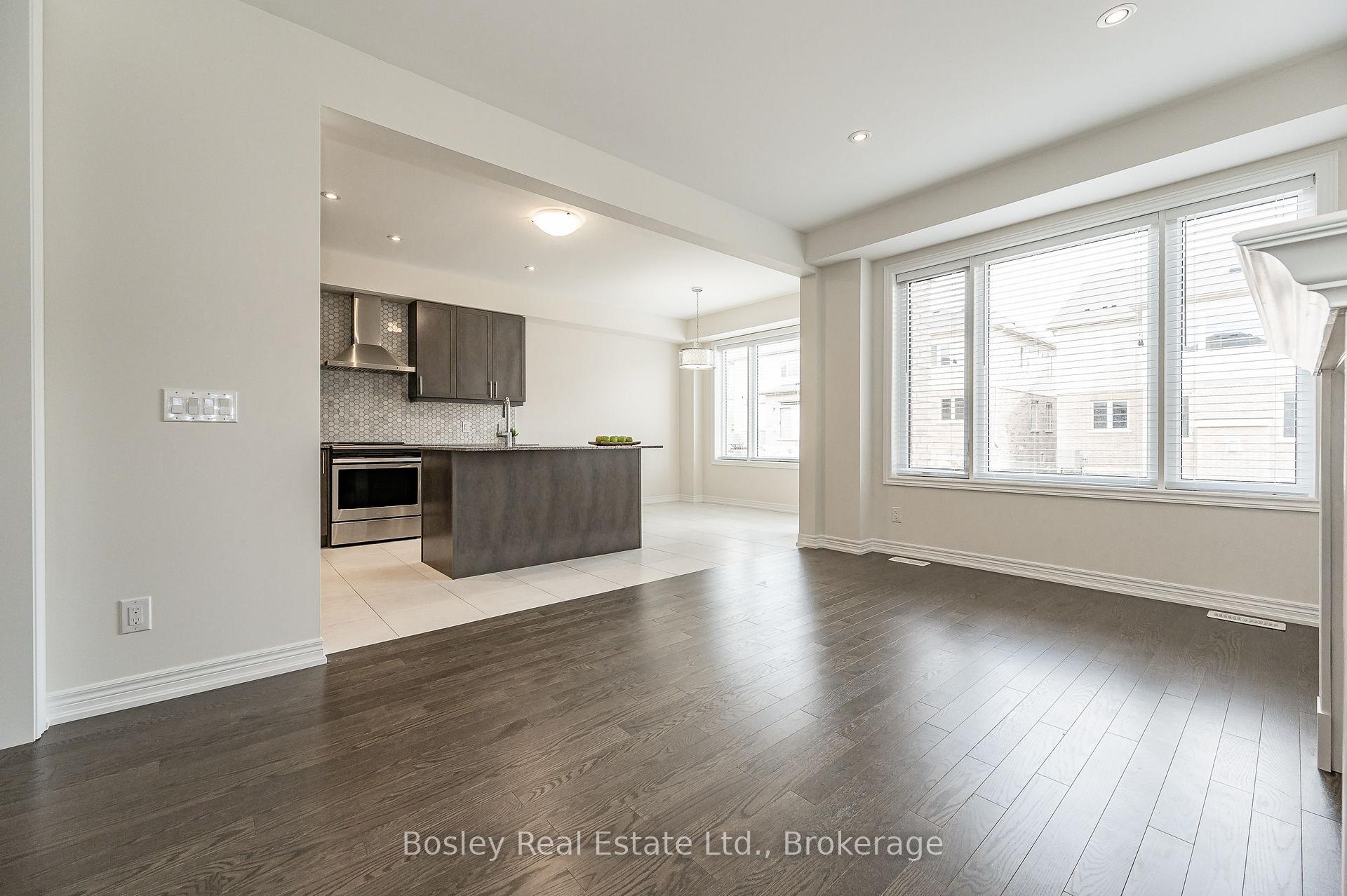 Photo 16 of 117 Haldimand Street, Kitchener, Huron Park — HOMEH