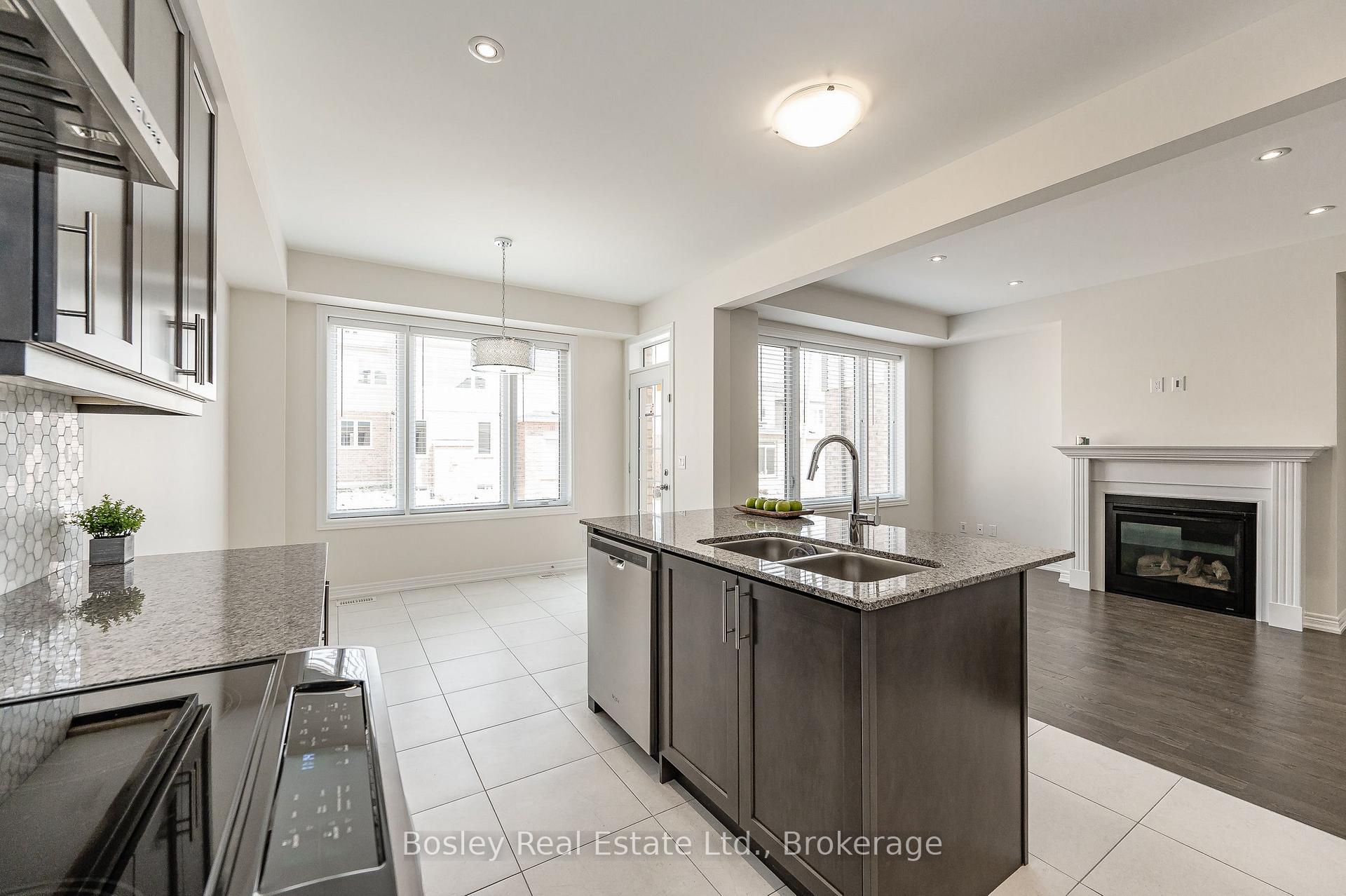 Photo 21 of 117 Haldimand Street, Kitchener, Huron Park — HOMEH