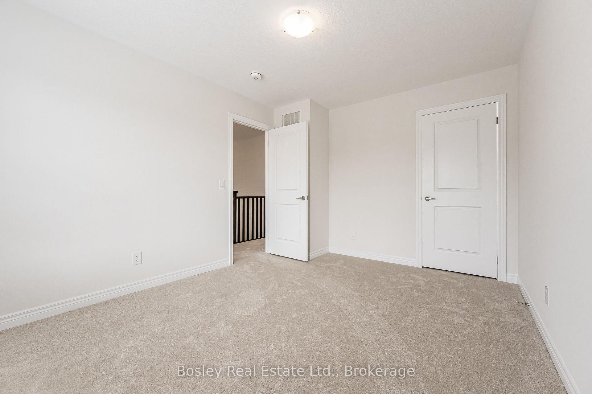 Photo 30 of 117 Haldimand Street, Kitchener, Huron Park — HOMEH