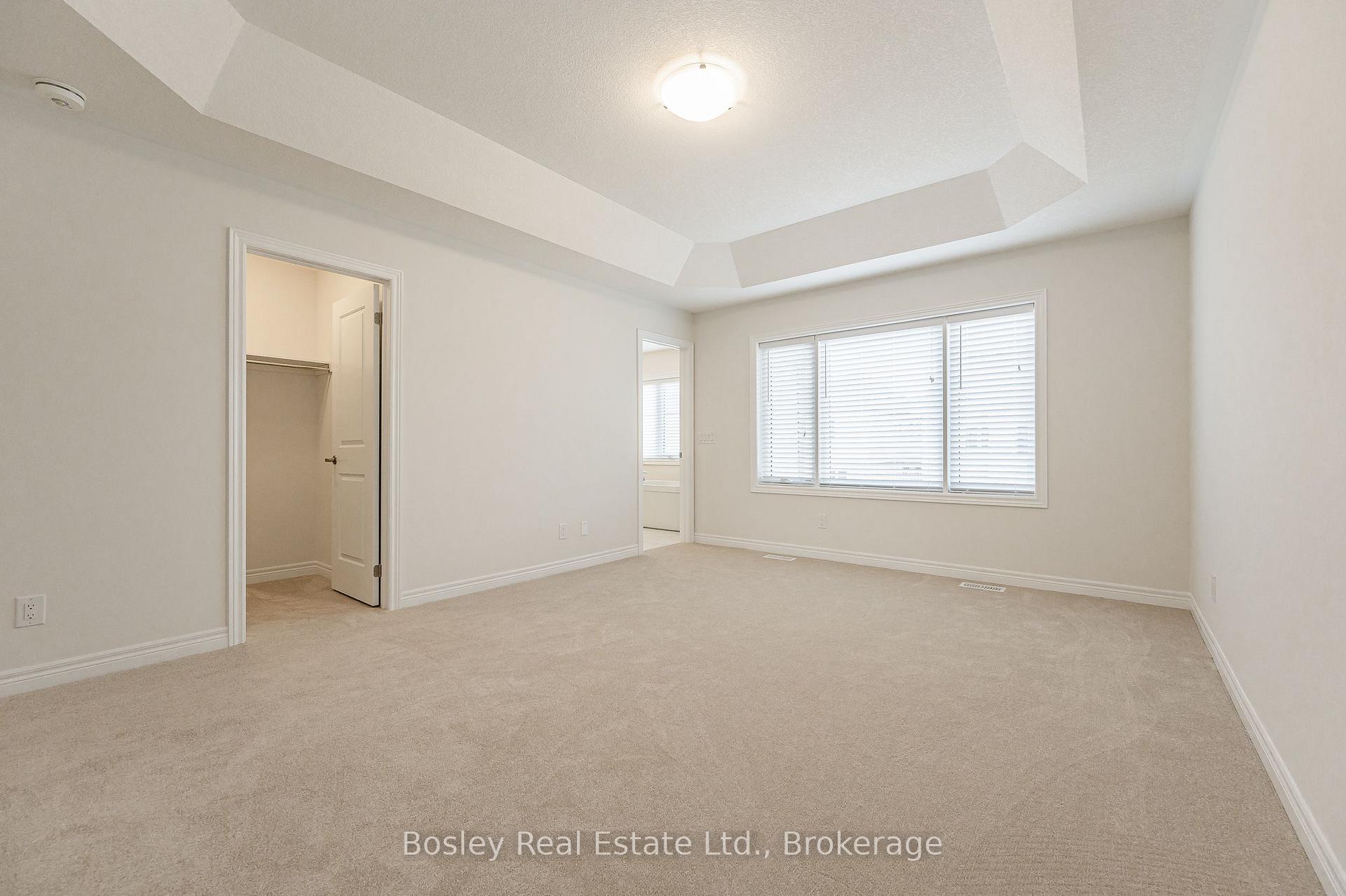 Photo 34 of 117 Haldimand Street, Kitchener, Huron Park — HOMEH